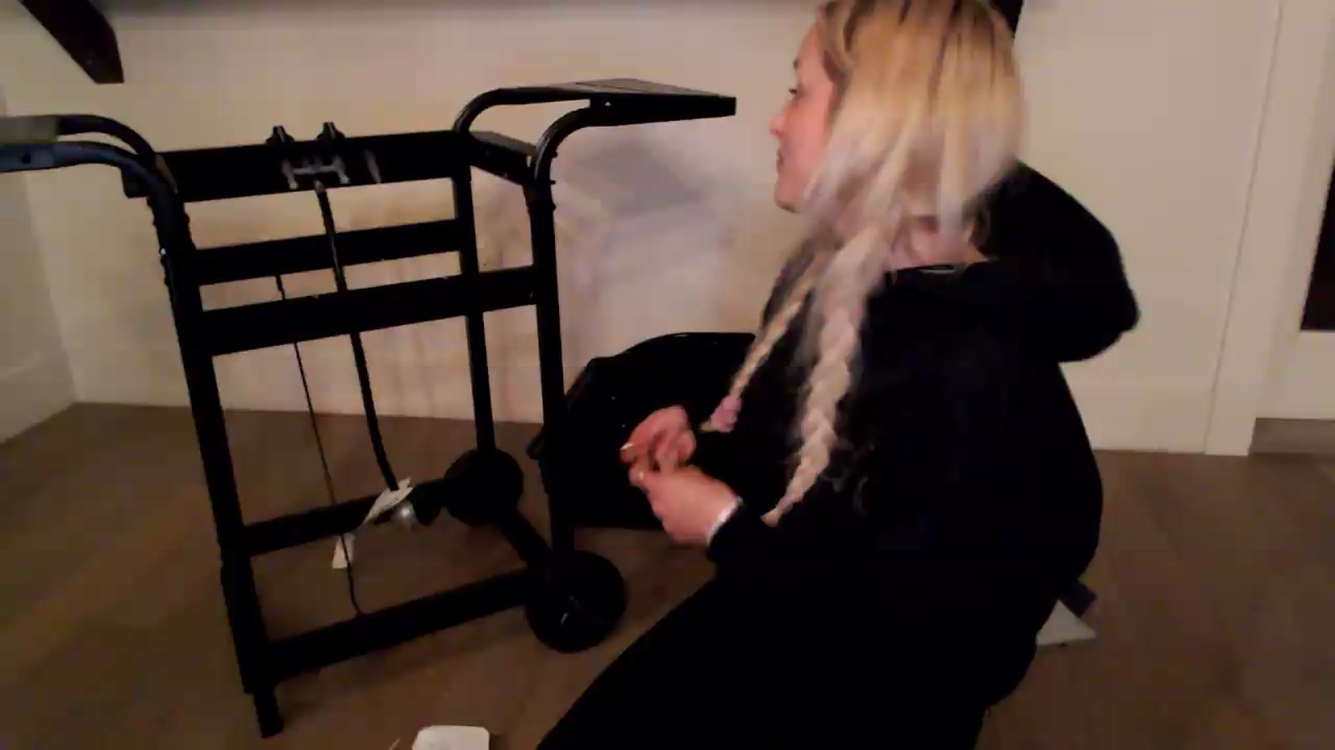 Gallery image thumbnail from Instagram's myfreecams stream on, 05/30/2026, 06:15 image 2 of 20