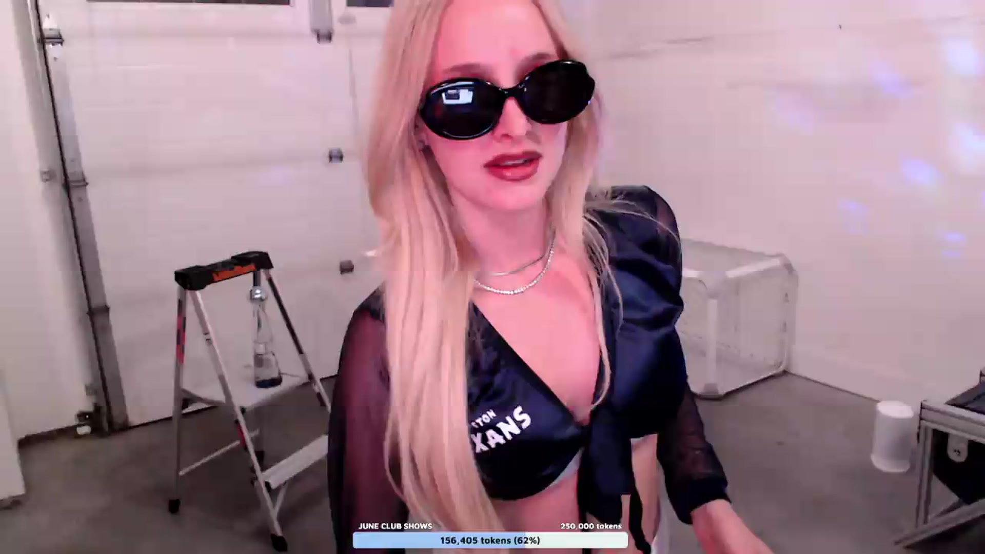 Gallery image thumbnail from Instagram's myfreecams stream on, 07/01/2026, 05:43 image 10 of 20