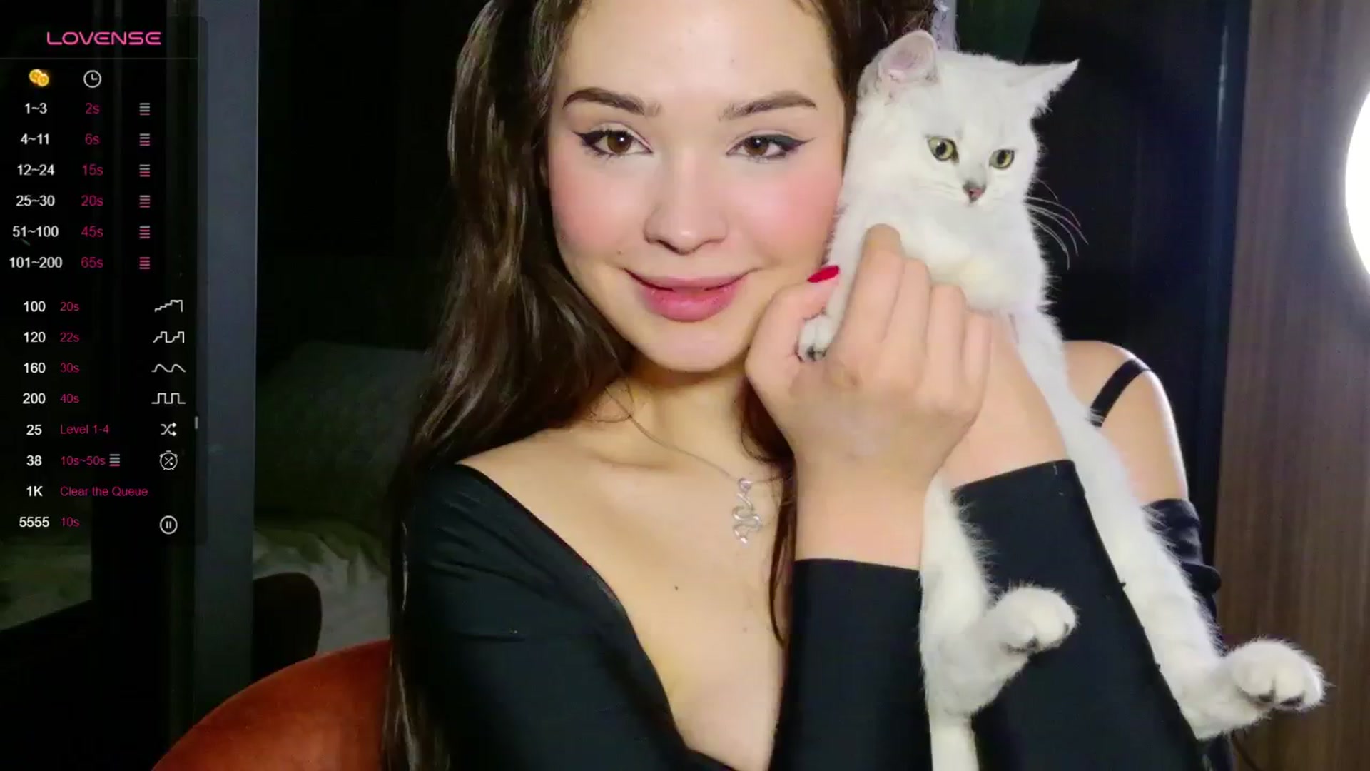 Gallery image thumbnail from Intelligencer's myfreecams stream on, 08/13/2024, 01:49 image 17 of 20