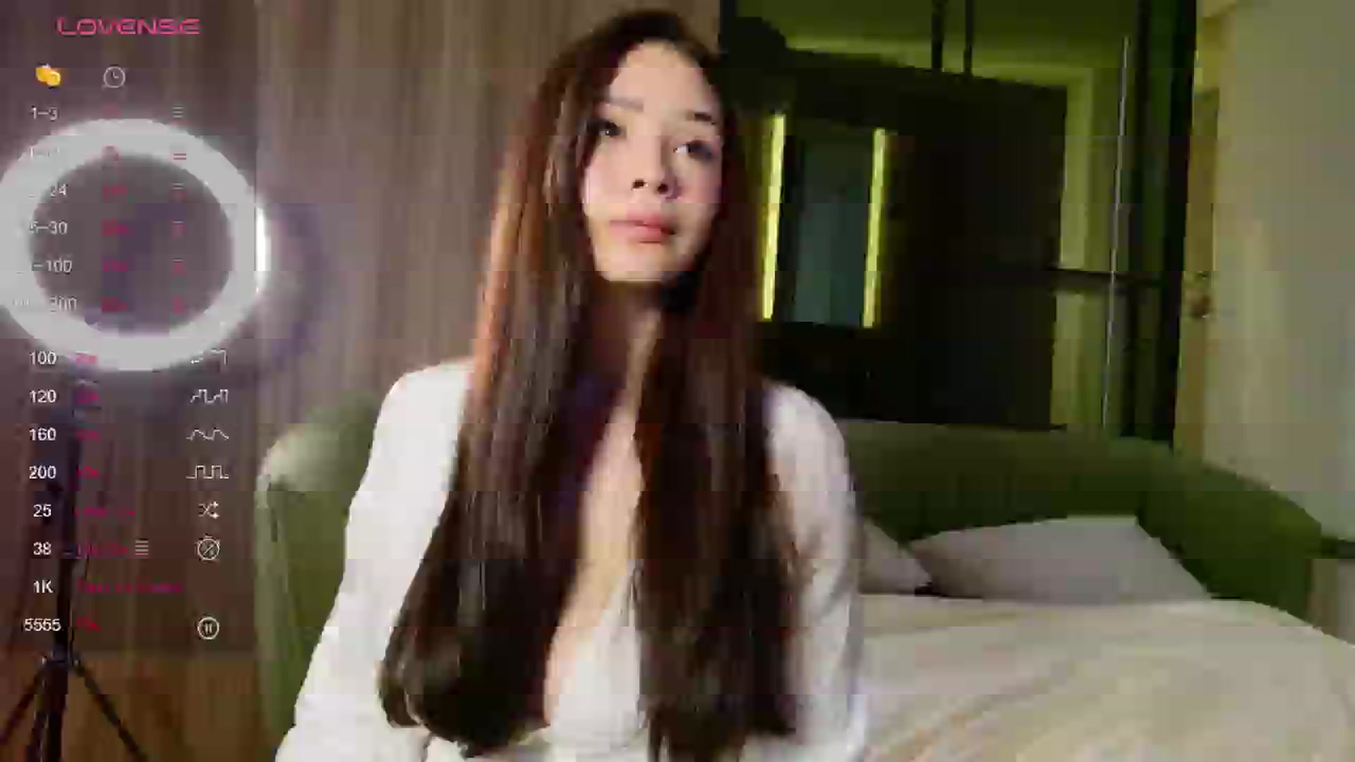 Gallery image thumbnail from Intelligencer's myfreecams stream on, 09/05/2024, 20:32 image 5 of 20