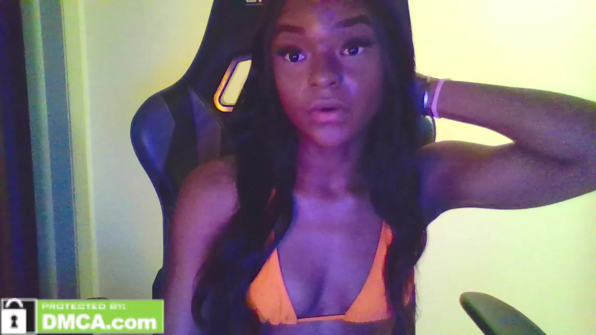 Gallery image thumbnail from Interprincesx's myfreecams stream on, 02/26/2023, 09:34 image 17 of 20