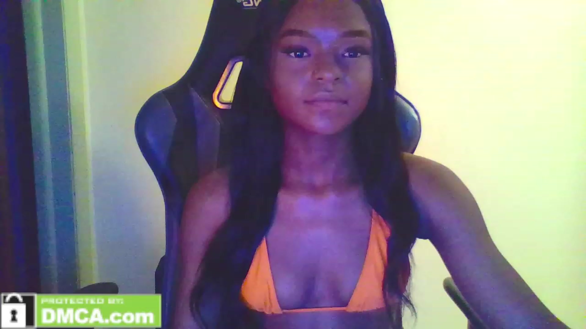 Gallery image thumbnail from Interprincesx's myfreecams stream on, 02/26/2023, 09:34 image 6 of 20