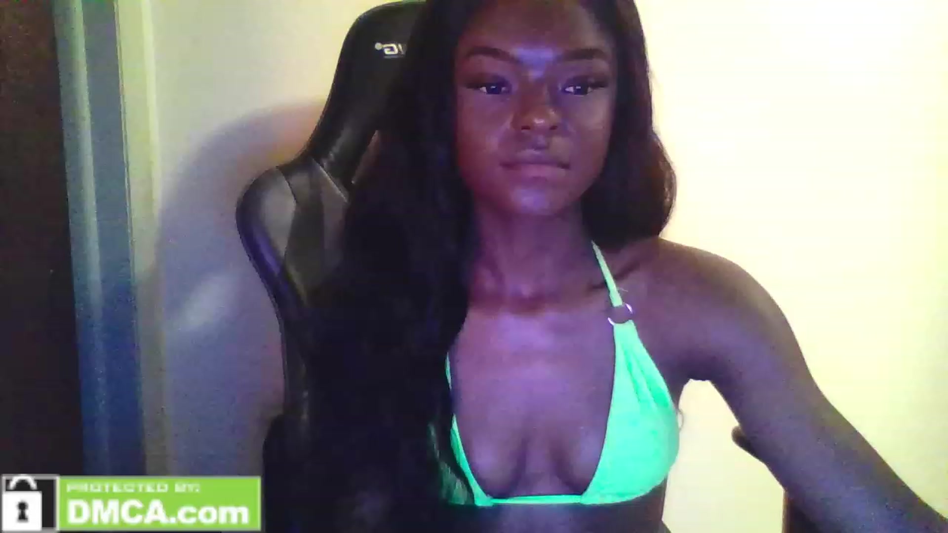 Gallery image thumbnail from Interprincesx's myfreecams stream on, 02/27/2023, 06:35 image 15 of 20