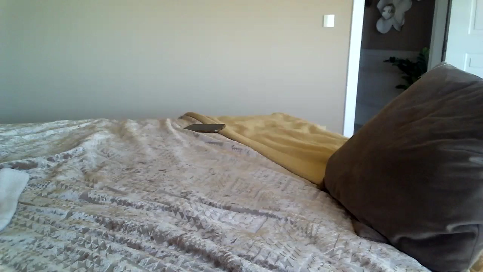 Gallery image thumbnail from Into_Mary's myfreecams stream on, 12/31/2023, 14:11 image 3 of 20
