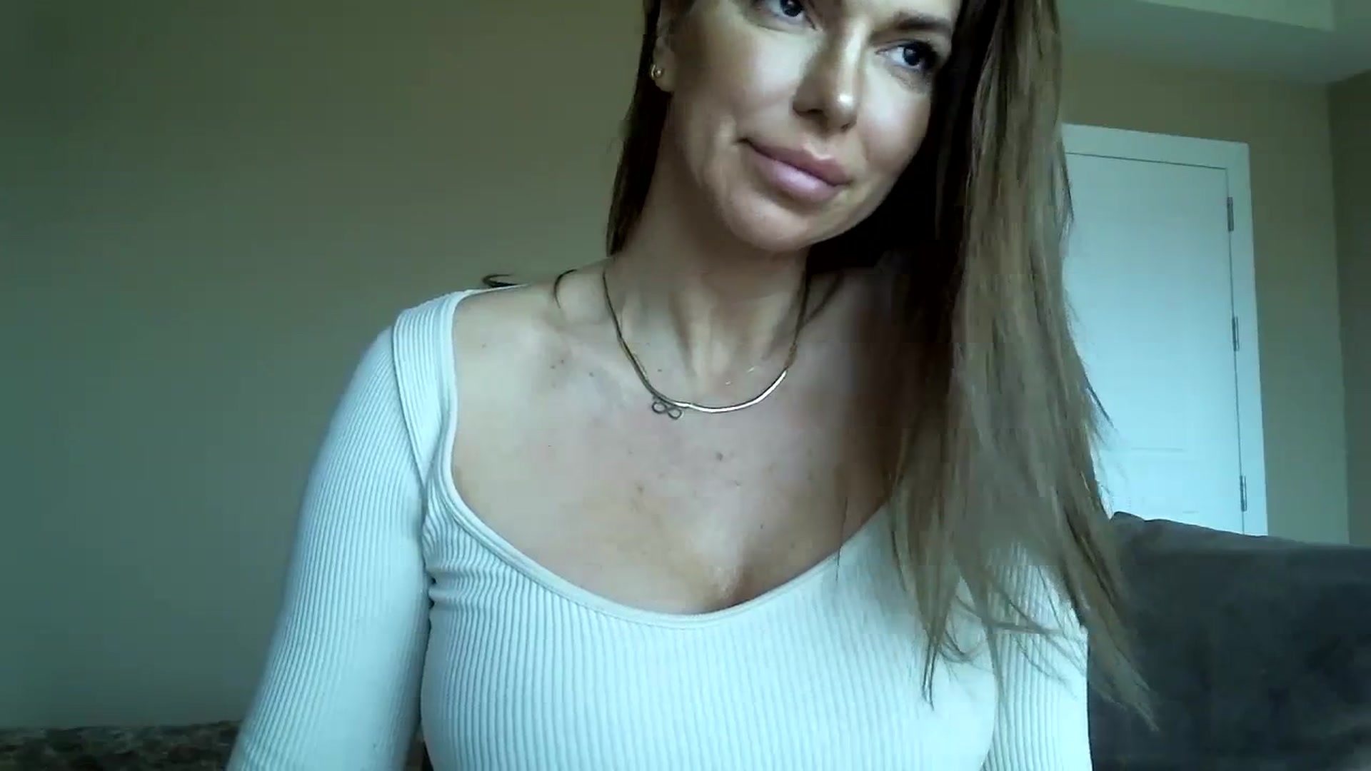 Gallery image thumbnail from Into_Mary's myfreecams stream on, 02/28/2024, 10:12 image 14 of 20