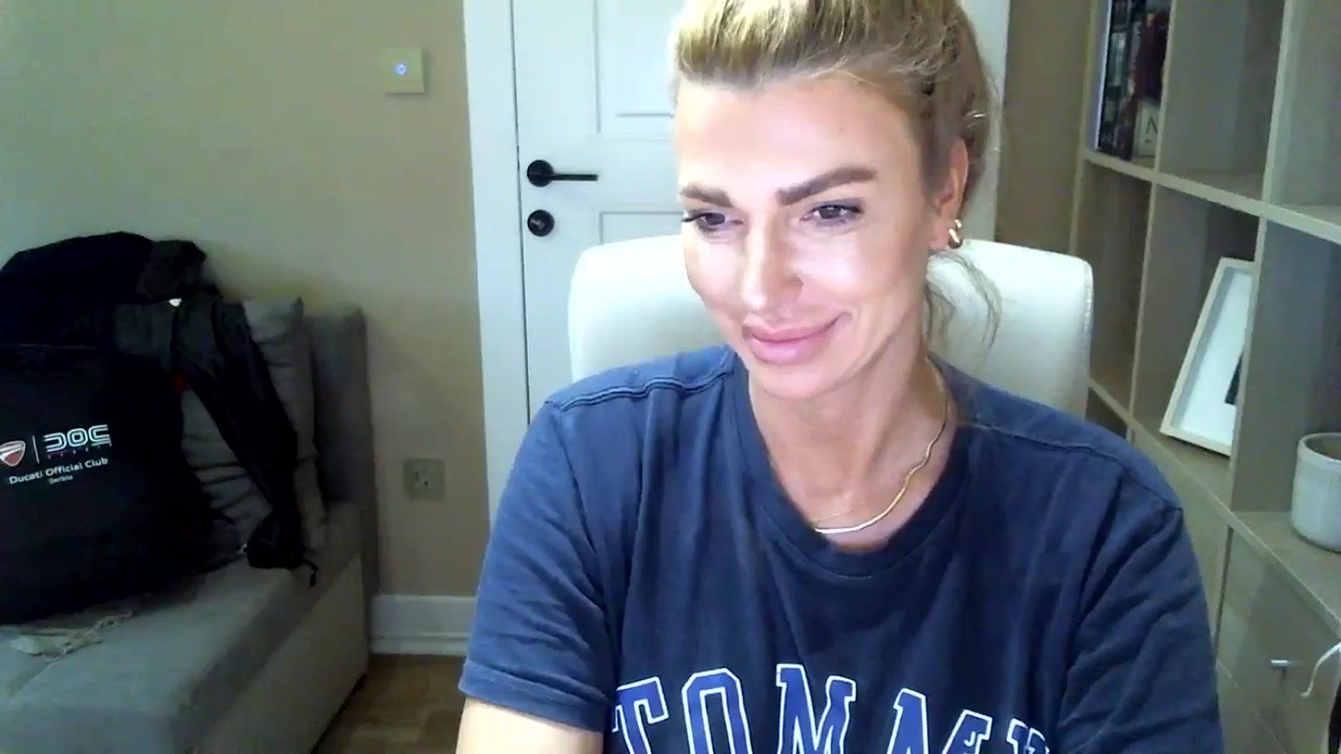 Gallery image thumbnail from Into_Mary's myfreecams stream on, 05/02/2024, 15:49 image 15 of 20