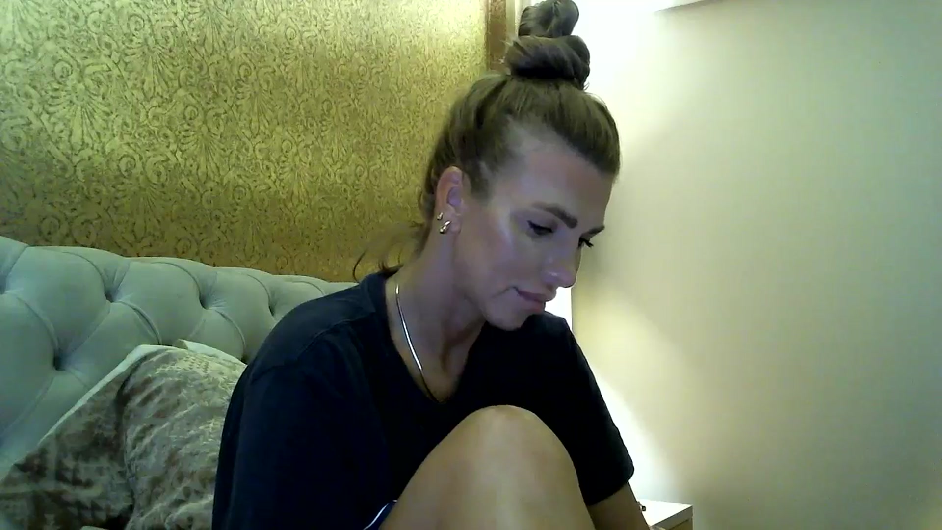 Gallery image thumbnail from Into_Mary's myfreecams stream on, 05/02/2024, 17:06 image 11 of 20