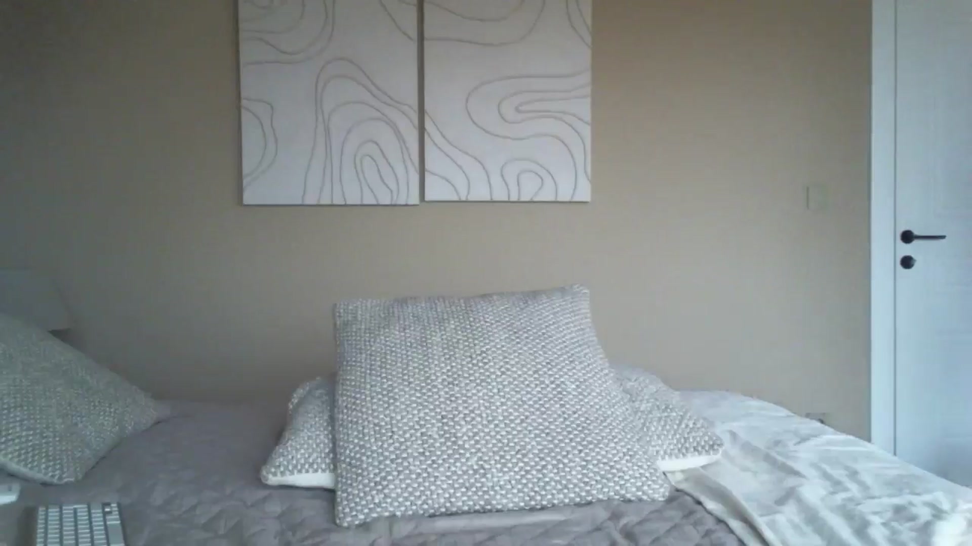 Gallery image thumbnail from Into_Mary's myfreecams stream on, 09/10/2024, 13:32 image 7 of 20