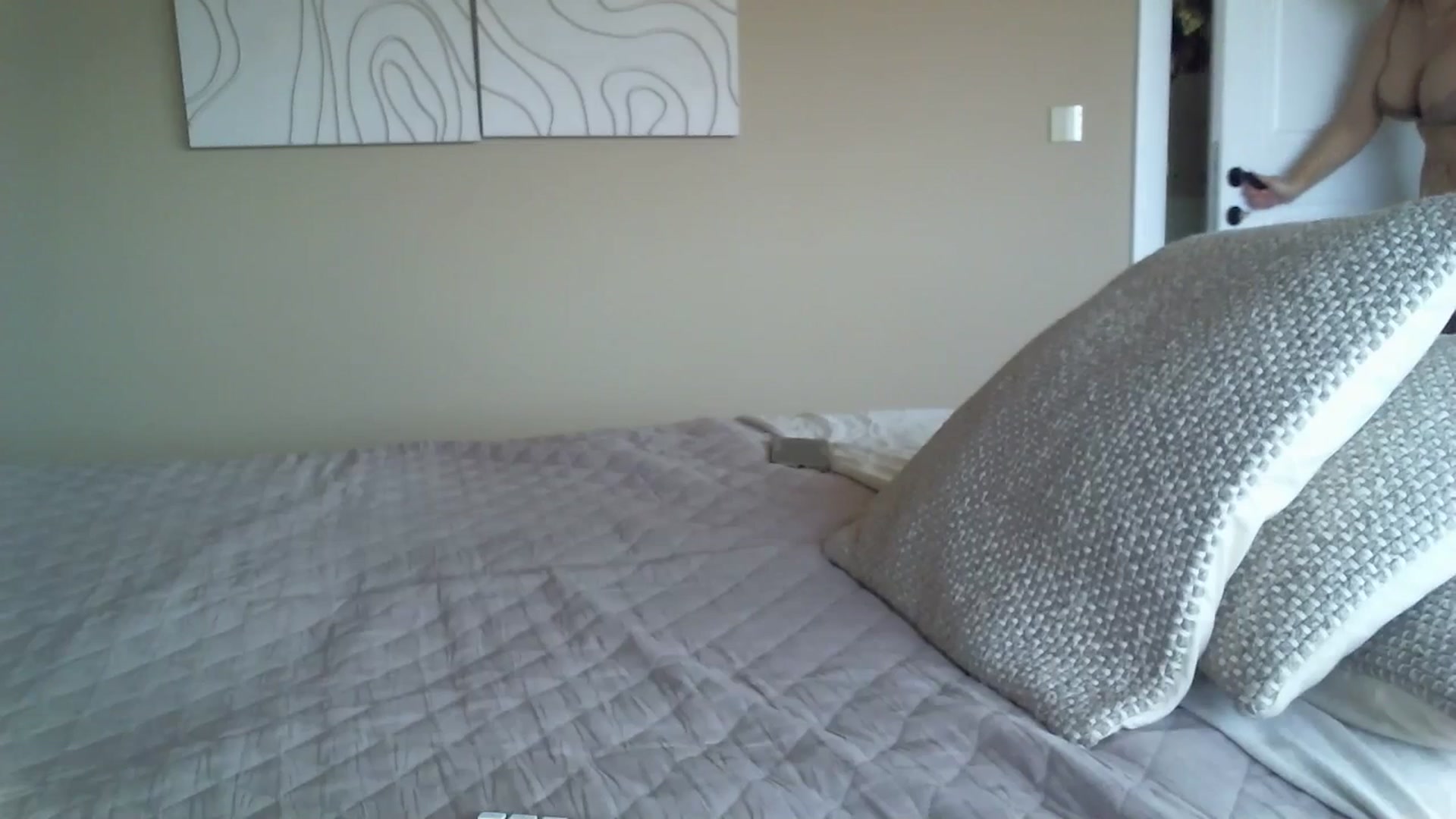 Gallery image thumbnail from Into_Mary's myfreecams stream on, 02/01/2025, 11:52 image 12 of 20