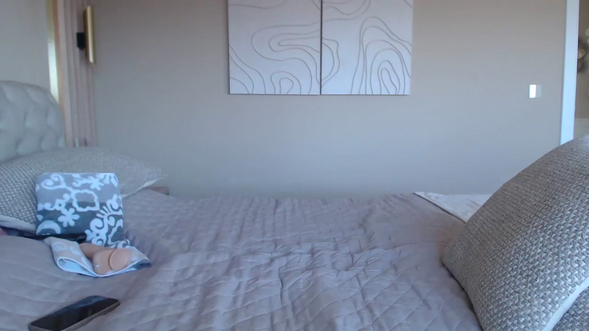 Gallery image thumbnail from Into_Mary's myfreecams stream on, 01/01/2026, 13:01 image 9 of 20