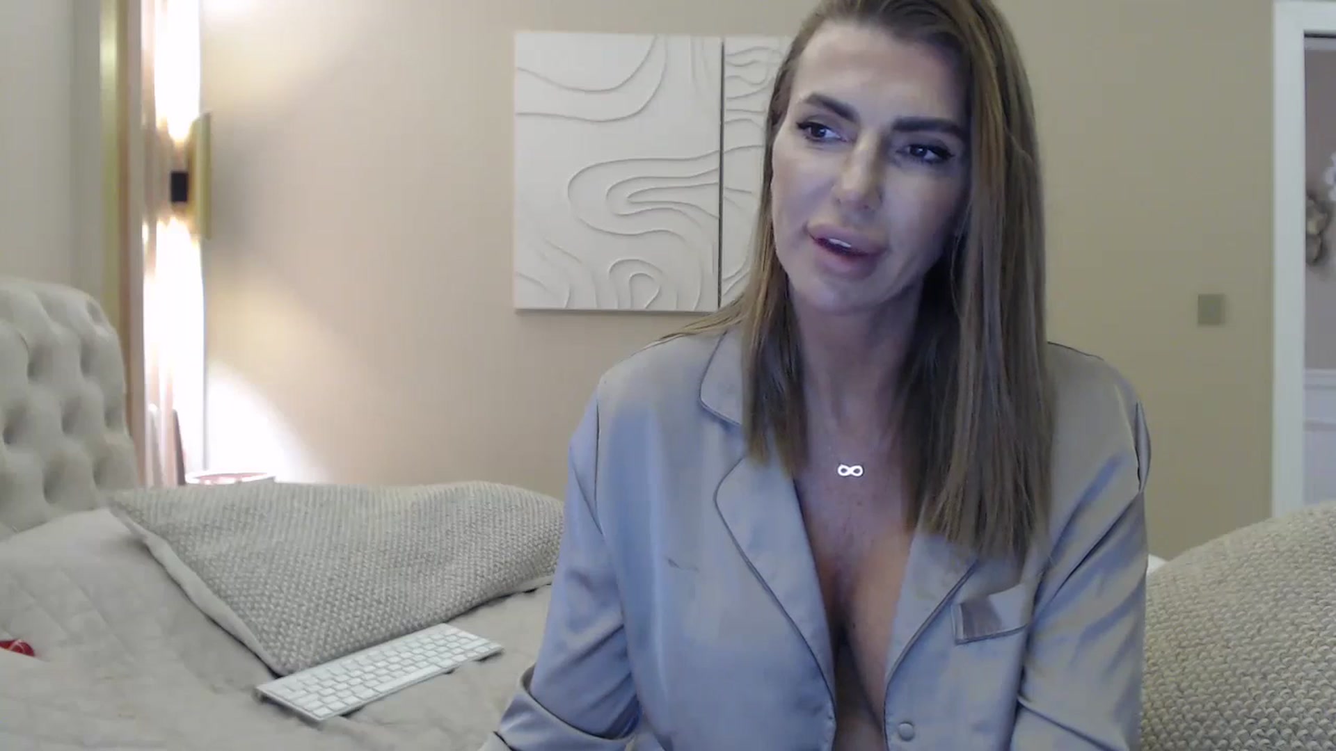 Gallery image thumbnail from Into_Mary's myfreecams stream on, 01/01/2026, 16:48 image 8 of 20