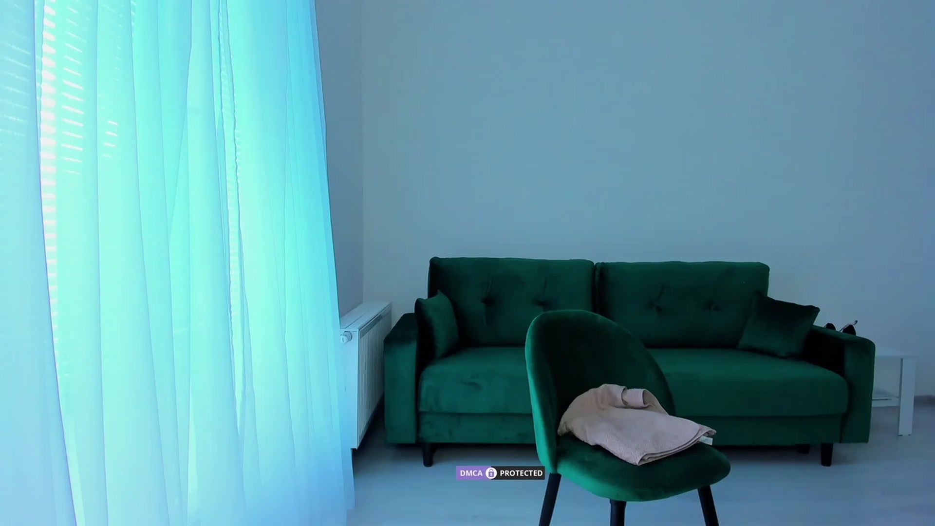 Gallery image thumbnail from IntrigueeMe's myfreecams stream on, 08/23/2023, 11:01 image 16 of 20