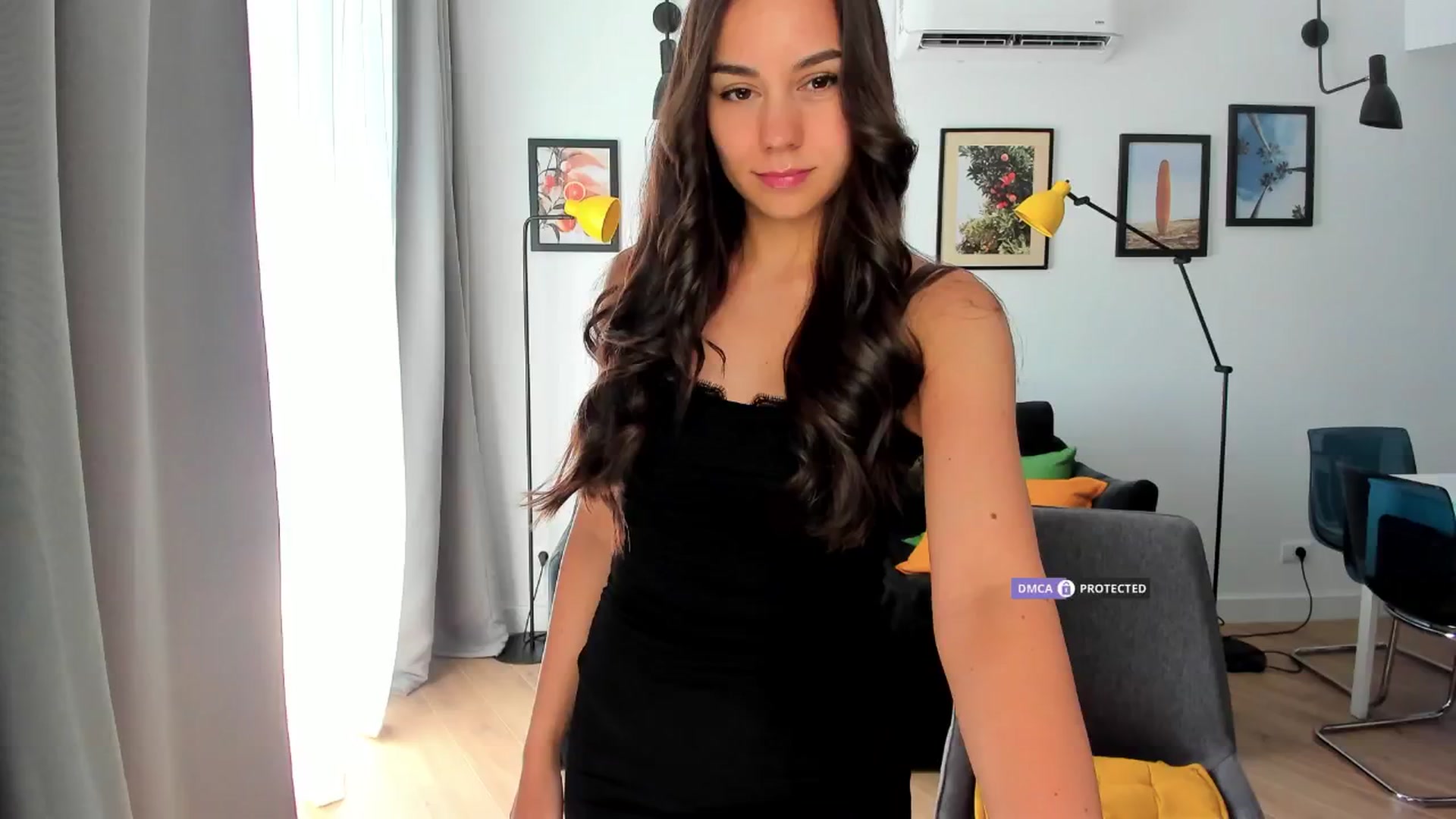 Gallery image thumbnail from IntrigueeMe's myfreecams stream on, 07/27/2024, 11:28 image 3 of 20