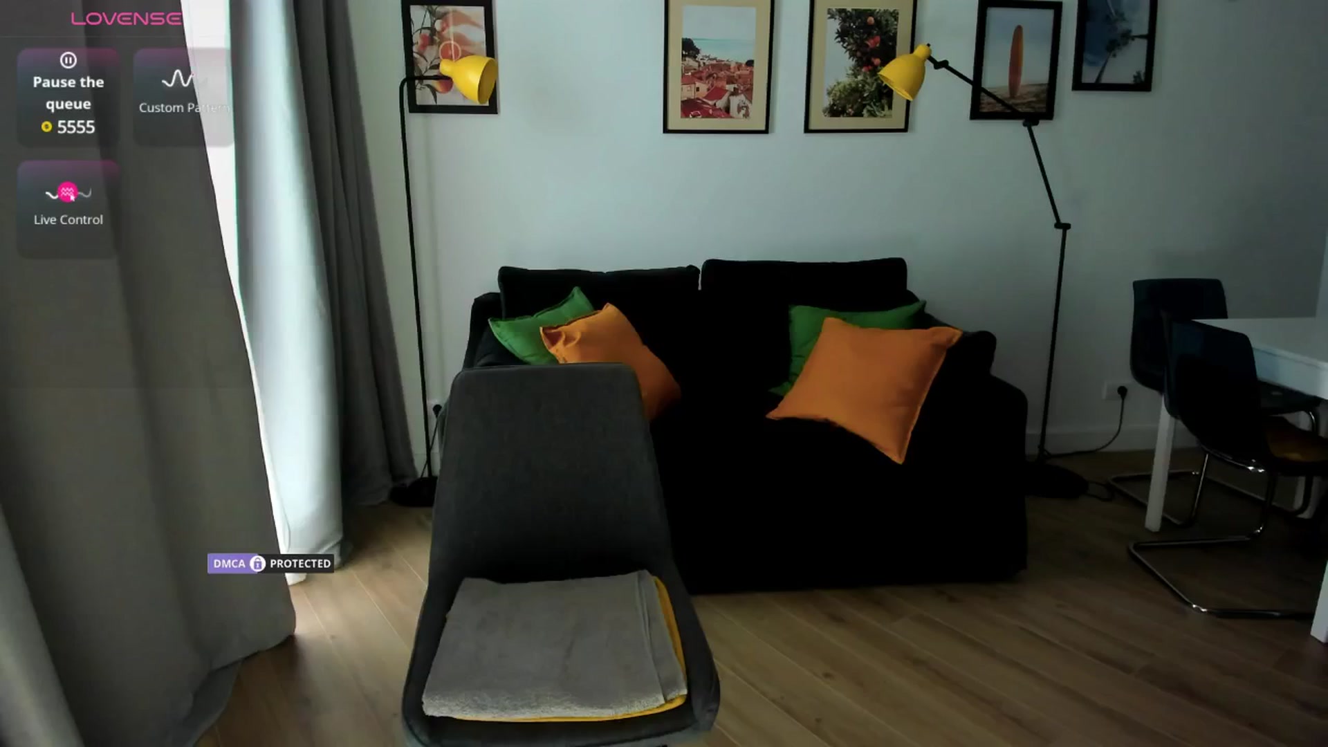 Gallery image thumbnail from IntrigueeMe's myfreecams stream on, 09/20/2024, 13:18 image 19 of 20