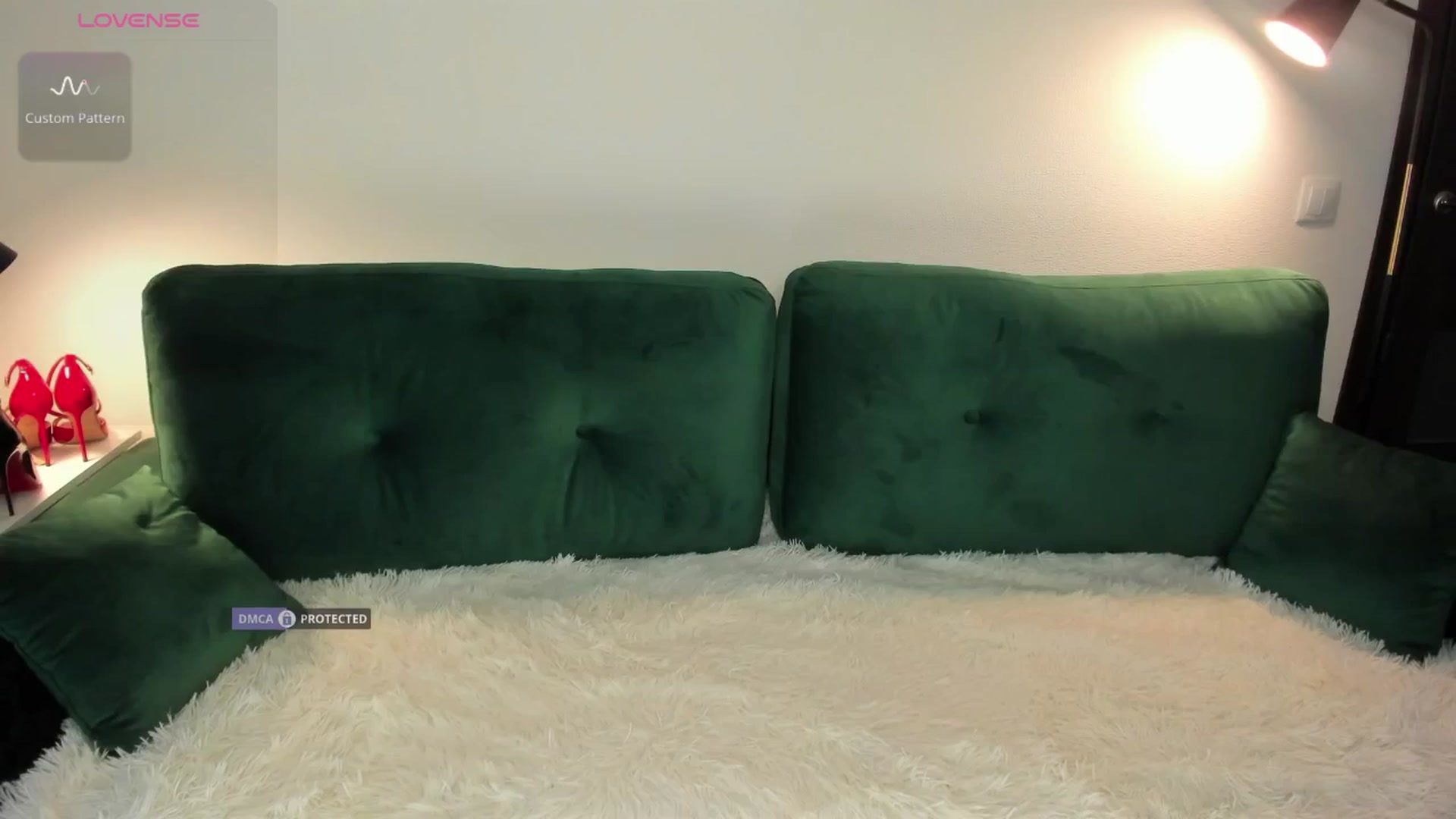 Gallery image thumbnail from IntrigueeMe's myfreecams stream on, 03/26/2025, 15:00 image 19 of 20