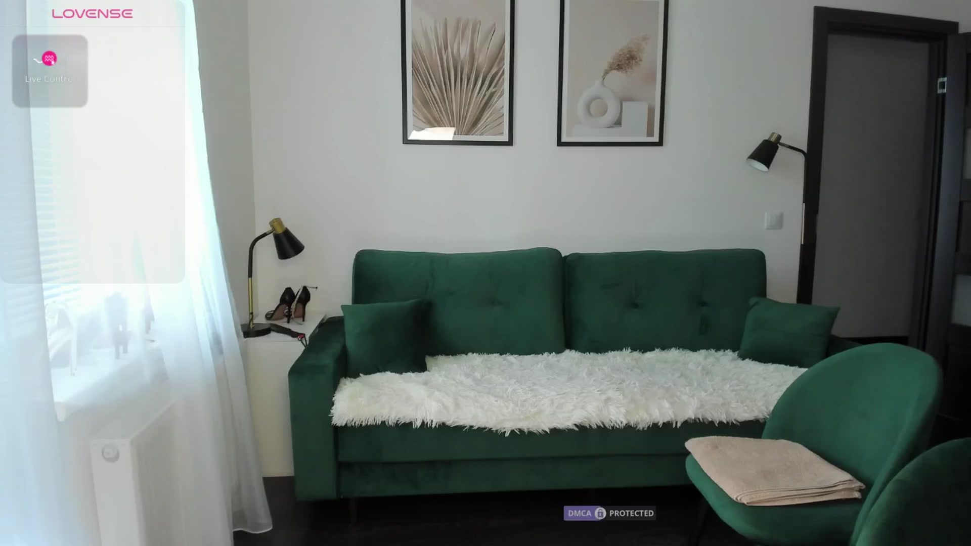 Gallery image thumbnail from IntrigueeMe's myfreecams stream on, 08/07/2025, 11:39 image 6 of 20