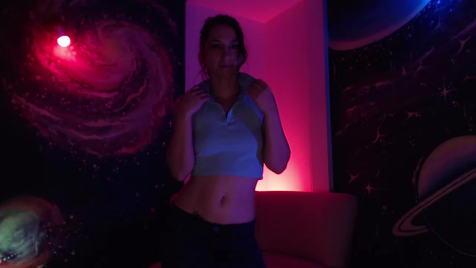 Gallery image thumbnail from IntruderRorry's myfreecams stream on, 11/14/2022, 12:51 image 16 of 20