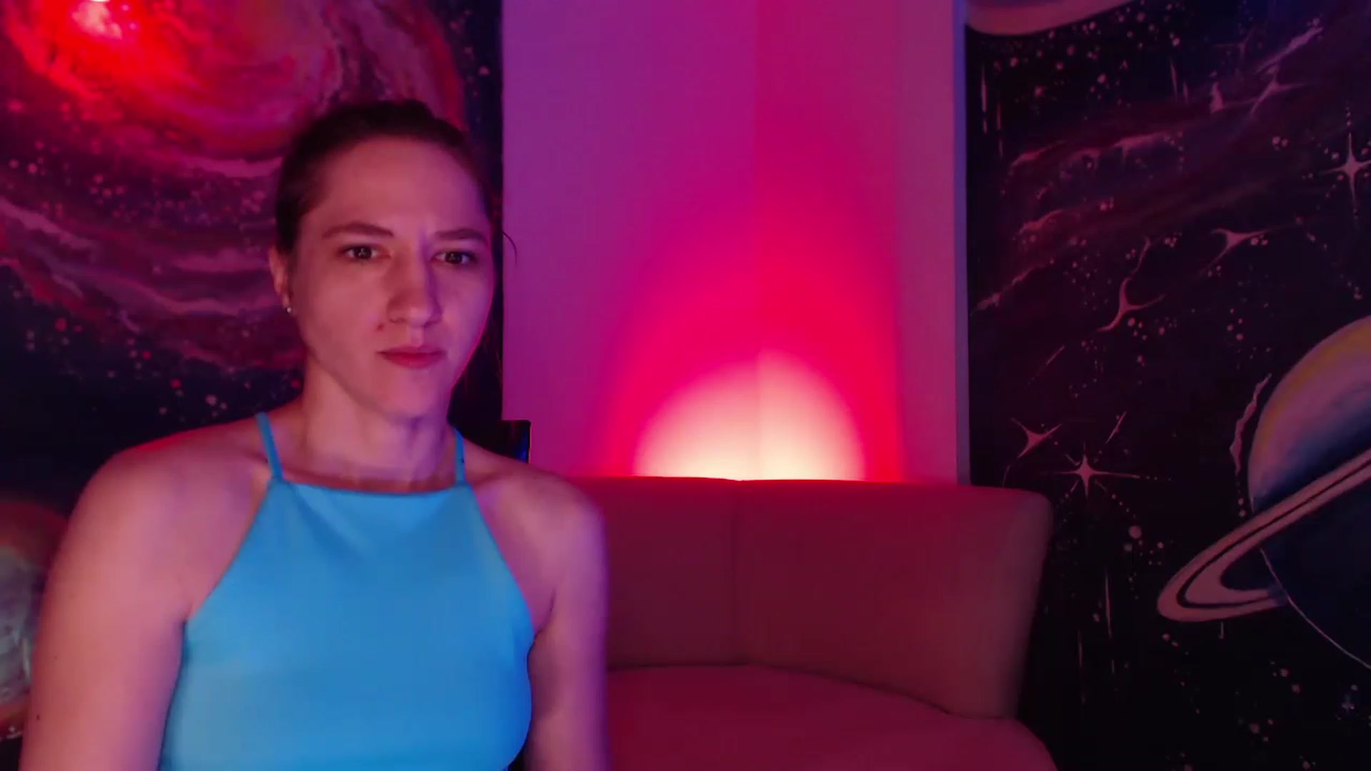 Gallery image thumbnail from IntruderRorry's myfreecams stream on, 11/15/2022, 06:34 image 11 of 20