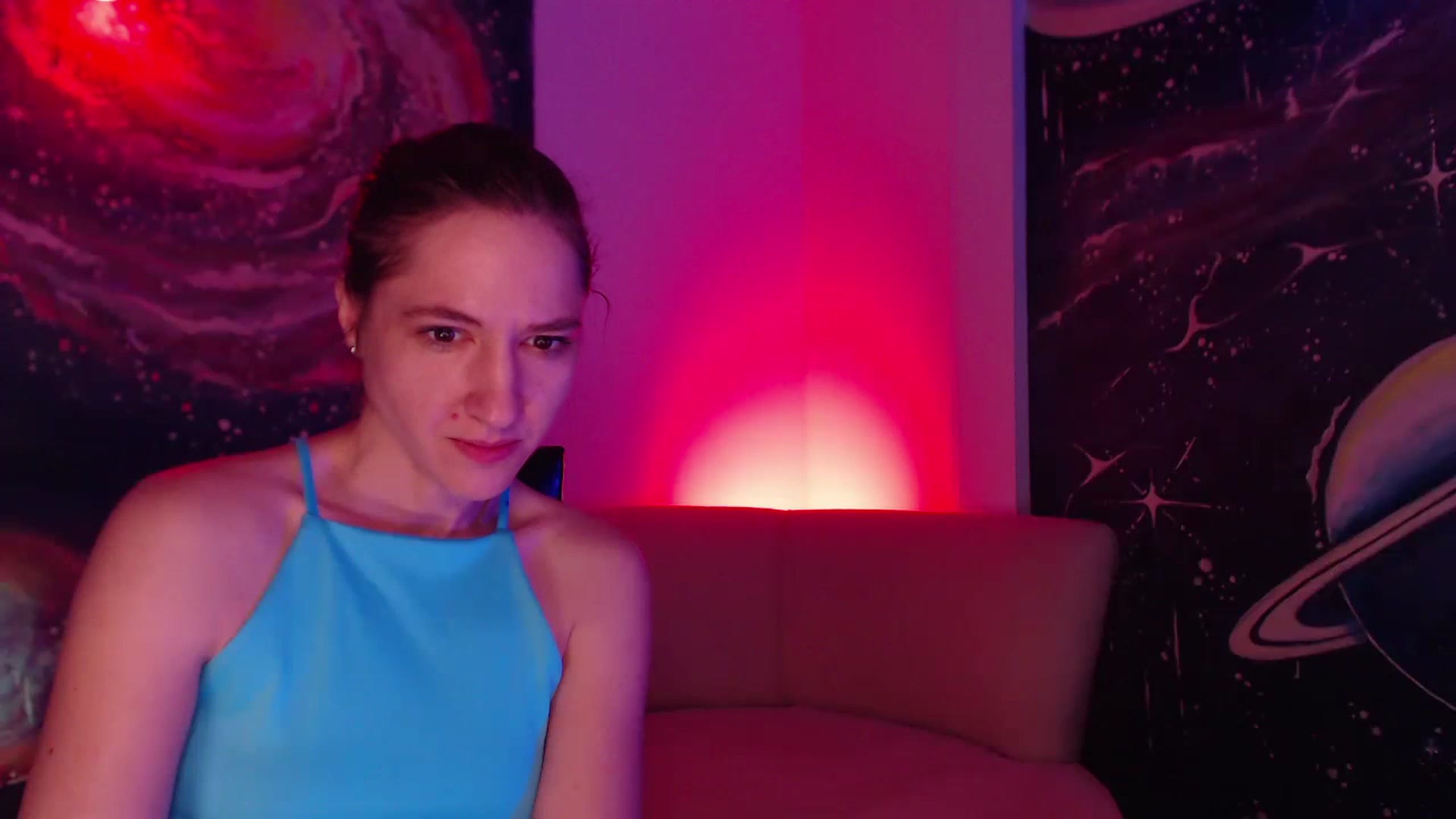 Gallery image thumbnail from IntruderRorry's myfreecams stream on, 11/15/2022, 06:34 image 9 of 20