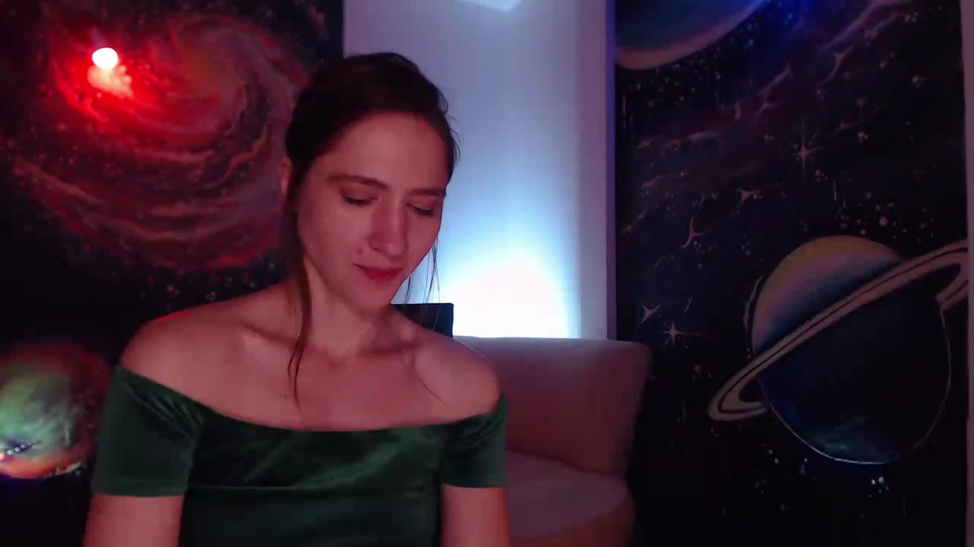 Gallery image thumbnail from IntruderRorry's myfreecams stream on, 11/18/2022, 10:50 image 15 of 20