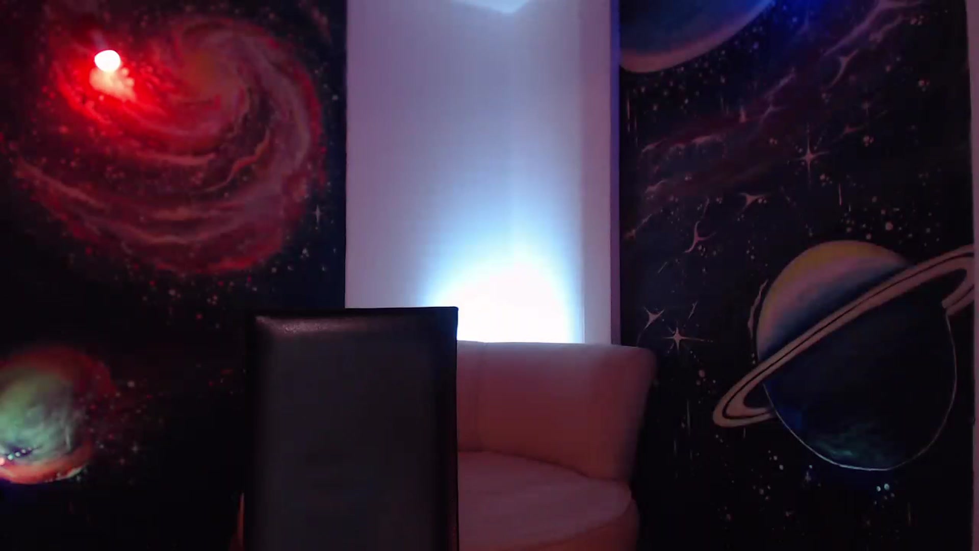 Gallery image thumbnail from IntruderRorry's myfreecams stream on, 11/18/2022, 10:50 image 20 of 20