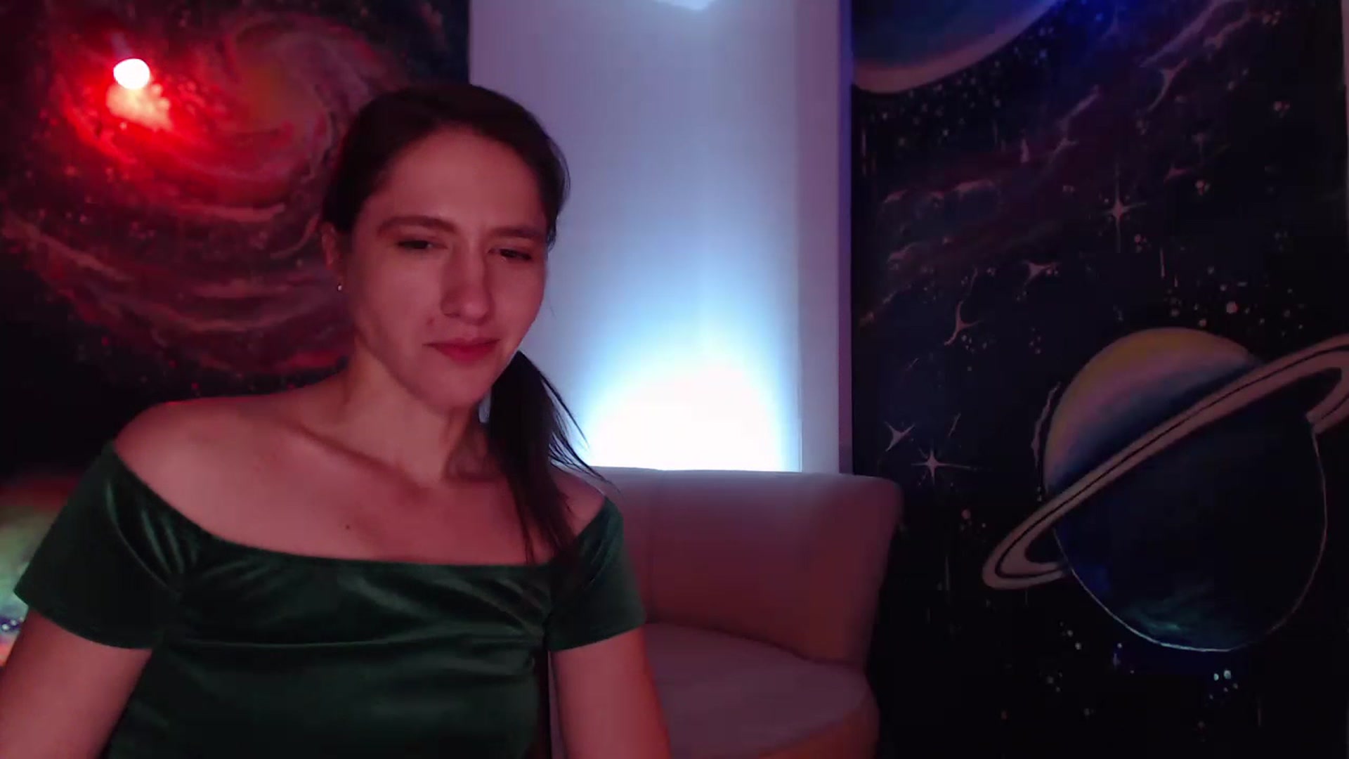 Gallery image thumbnail from IntruderRorry's myfreecams stream on, 11/18/2022, 11:09 image 16 of 20