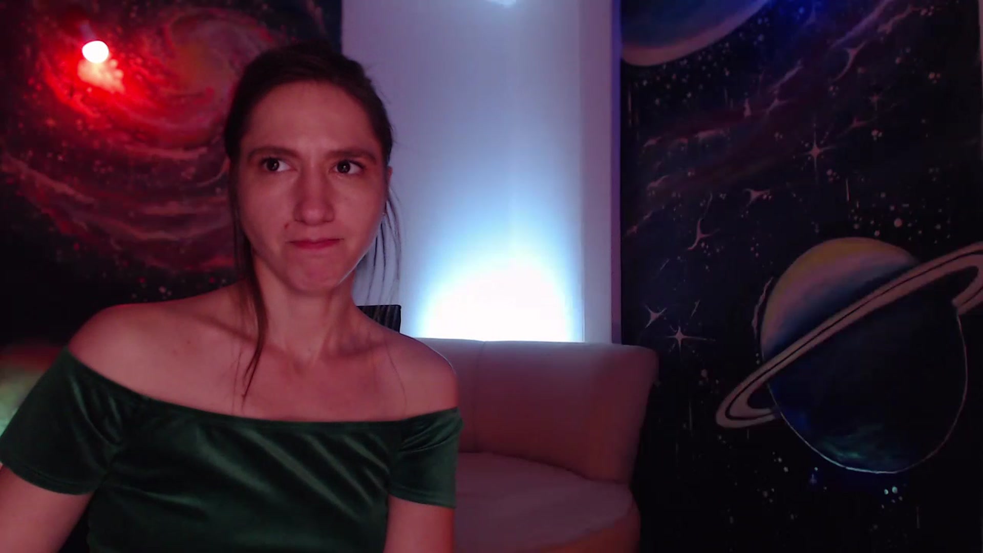 Gallery image thumbnail from IntruderRorry's myfreecams stream on, 11/18/2022, 11:09 image 6 of 20