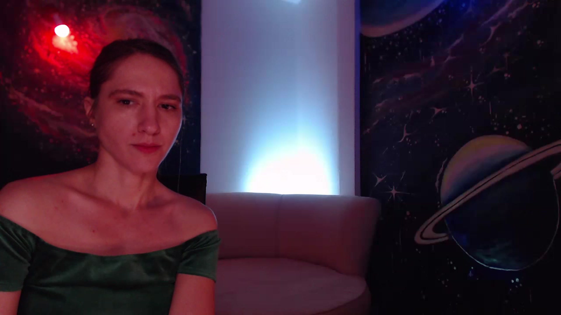 Gallery image thumbnail from IntruderRorry's myfreecams stream on, 11/18/2022, 12:41 image 17 of 20