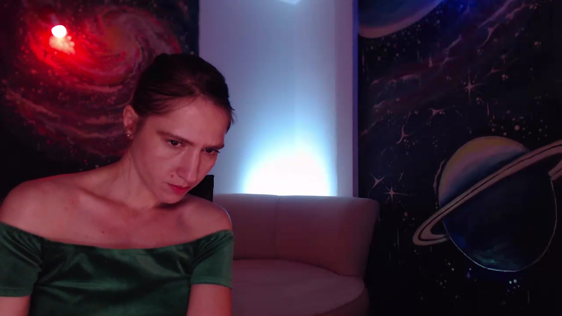 Gallery image thumbnail from IntruderRorry's myfreecams stream on, 11/18/2022, 12:41 image 10 of 20