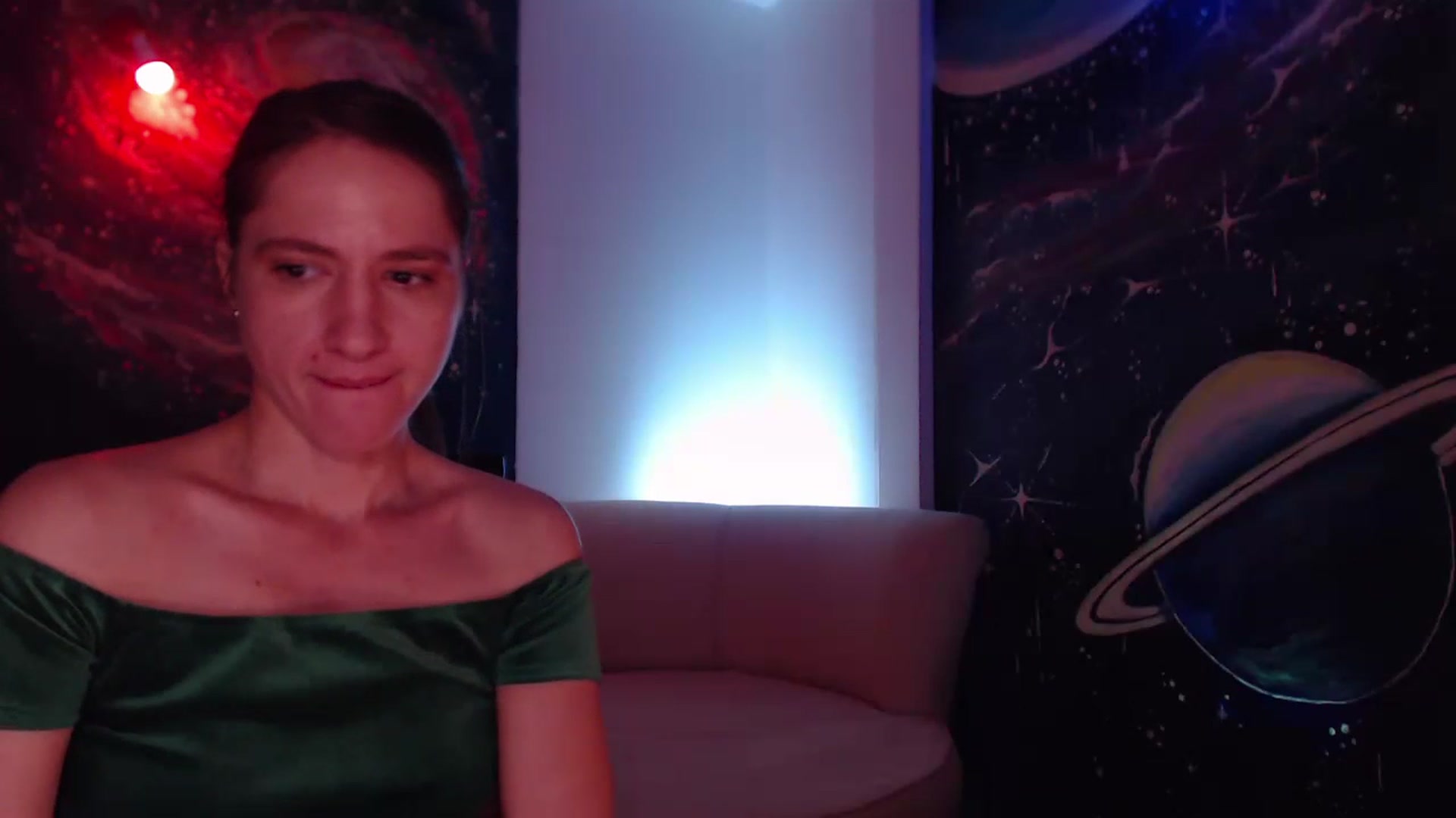 Gallery image thumbnail from IntruderRorry's myfreecams stream on, 11/18/2022, 13:22 image 20 of 20