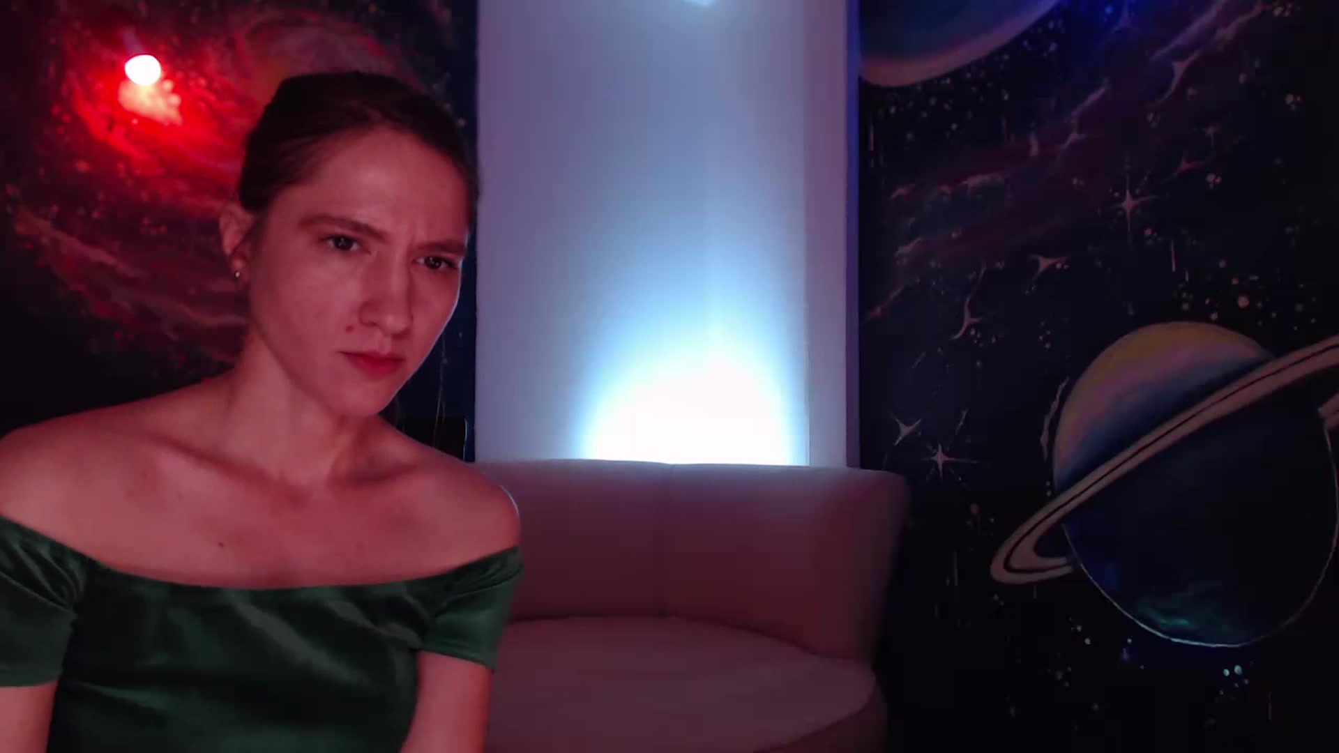 Gallery image thumbnail from IntruderRorry's myfreecams stream on, 11/18/2022, 13:22 image 7 of 20