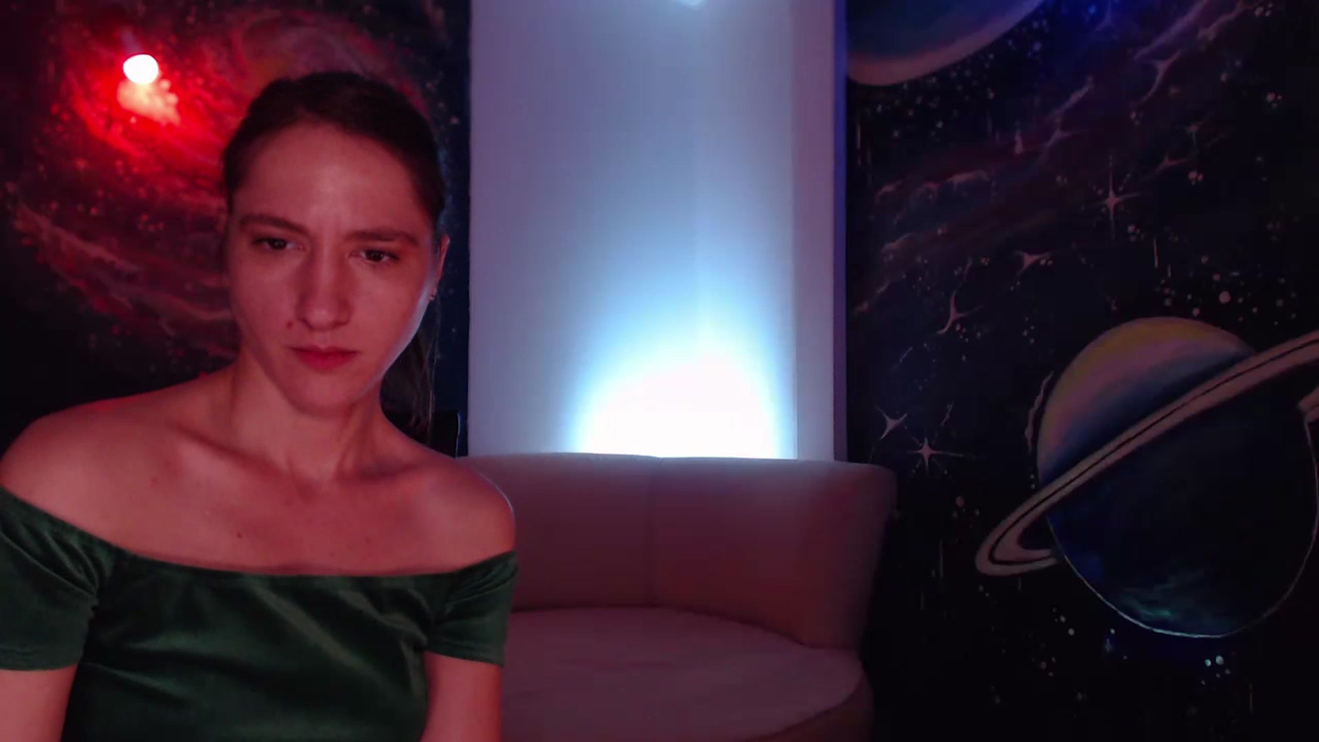 Gallery image thumbnail from IntruderRorry's myfreecams stream on, 11/18/2022, 13:22 image 15 of 20