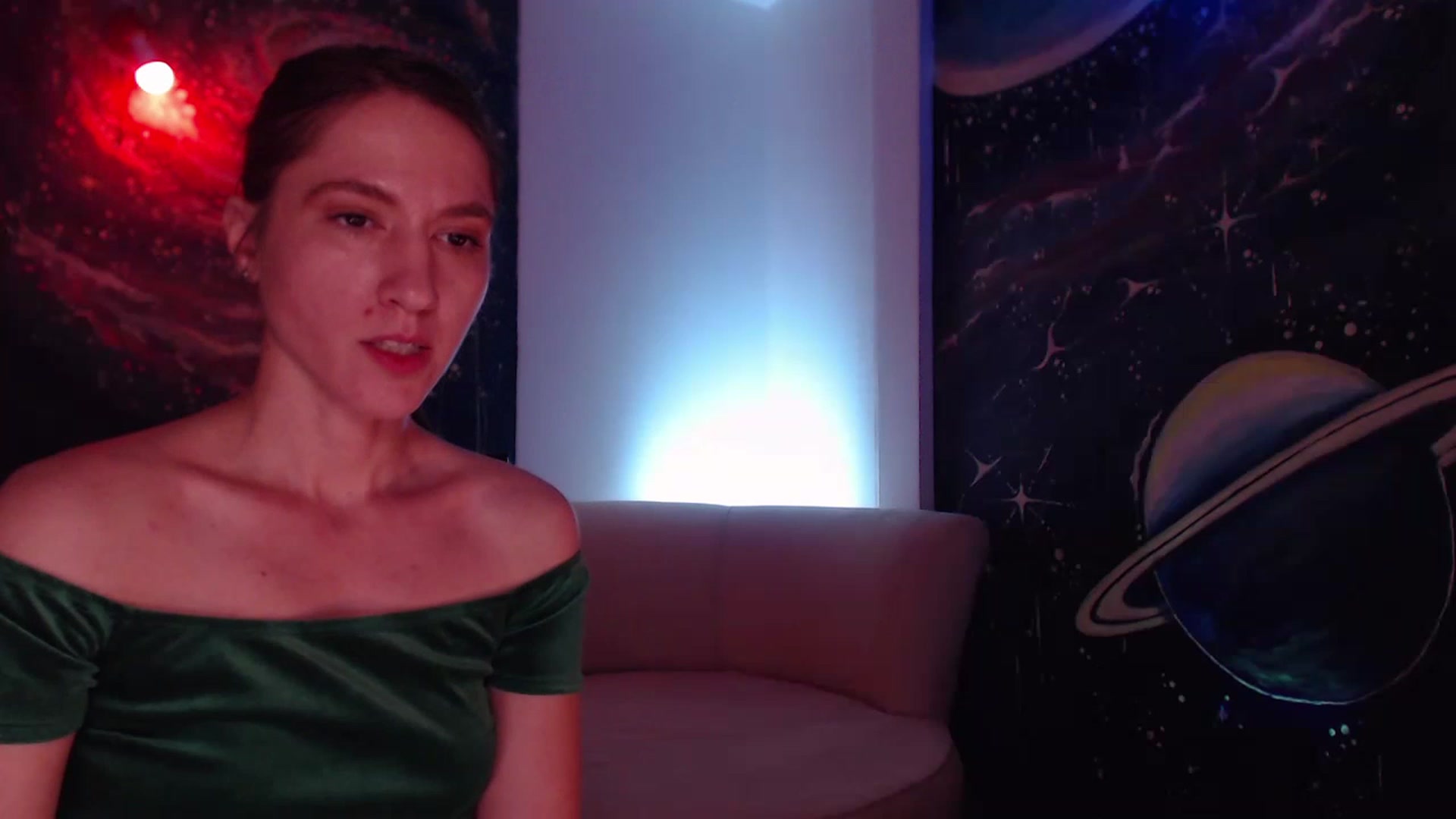 Gallery image thumbnail from IntruderRorry's myfreecams stream on, 11/18/2022, 13:22 image 2 of 20