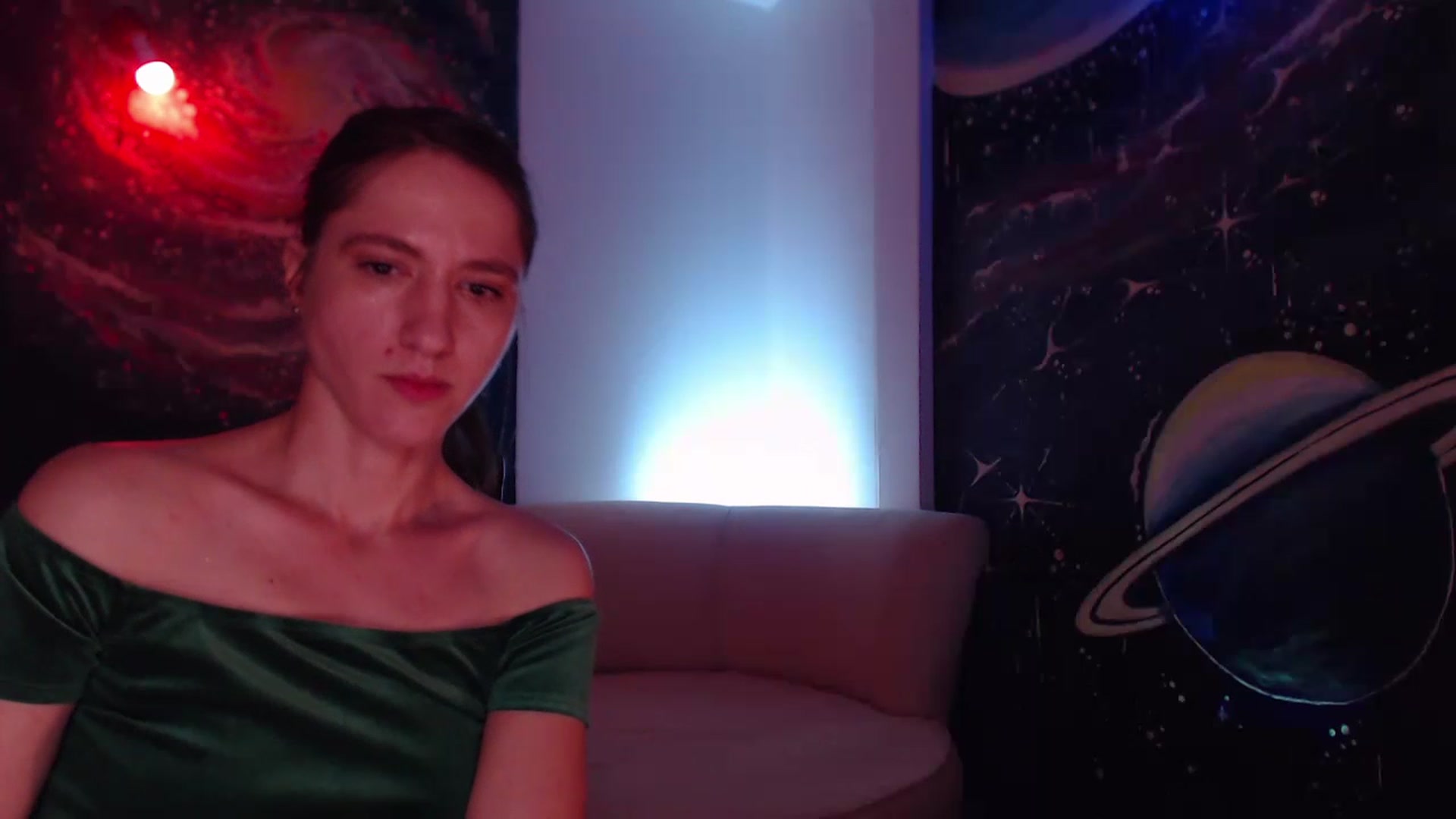 Gallery image thumbnail from IntruderRorry's myfreecams stream on, 11/18/2022, 13:22 image 19 of 20