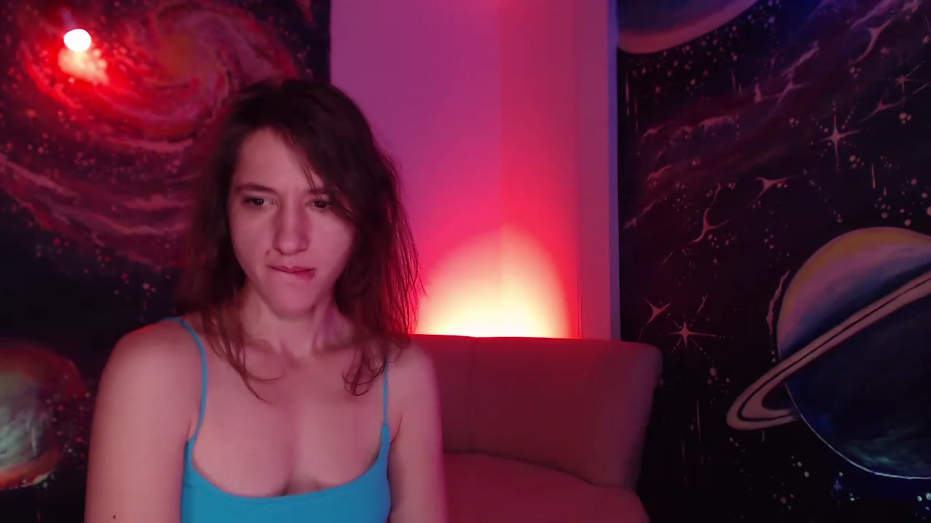 Gallery image thumbnail from IntruderRorry's myfreecams stream on, 11/19/2022, 18:20 image 6 of 20