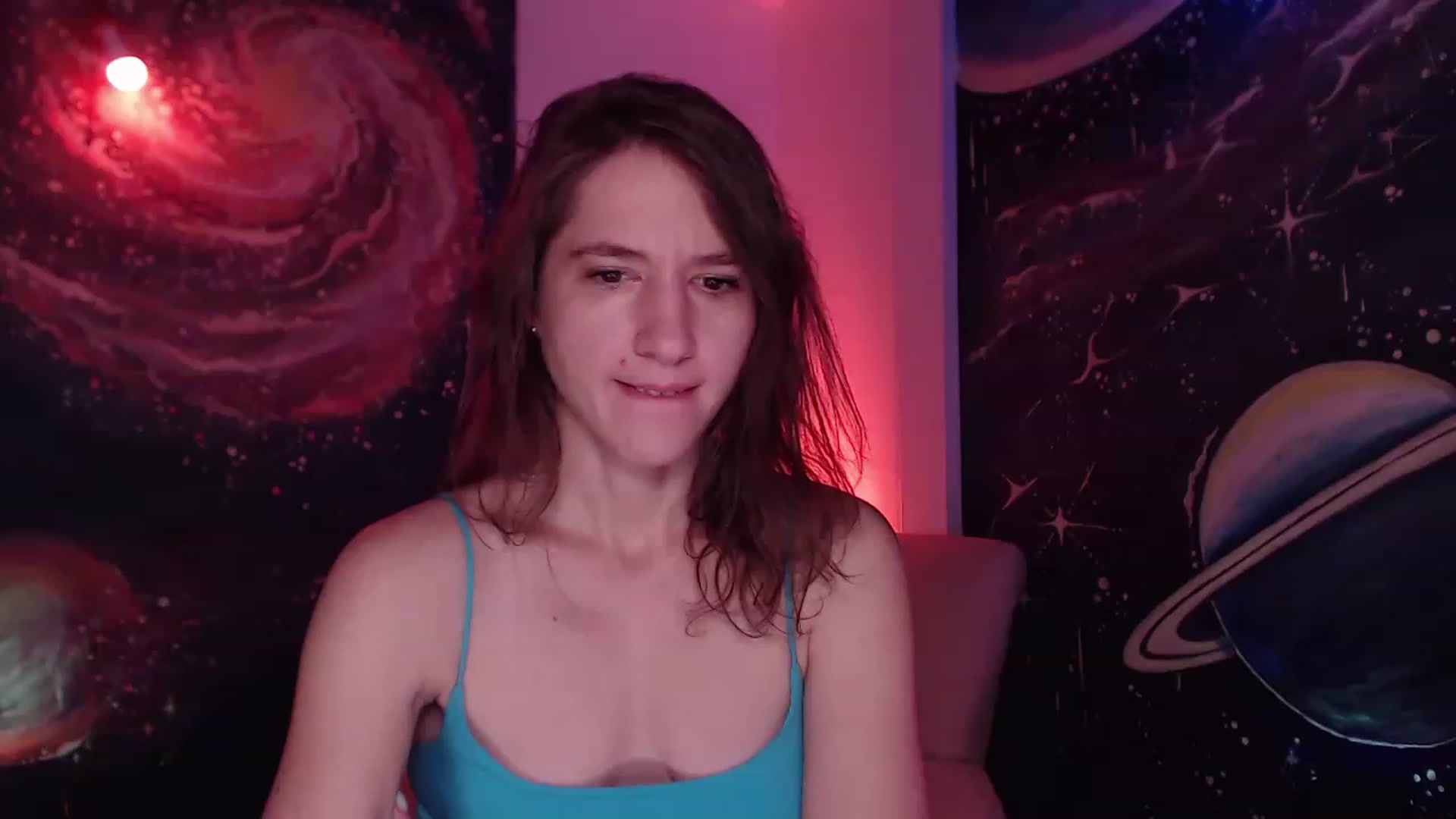 Gallery image thumbnail from IntruderRorry's myfreecams stream on, 11/19/2022, 18:20 image 5 of 20