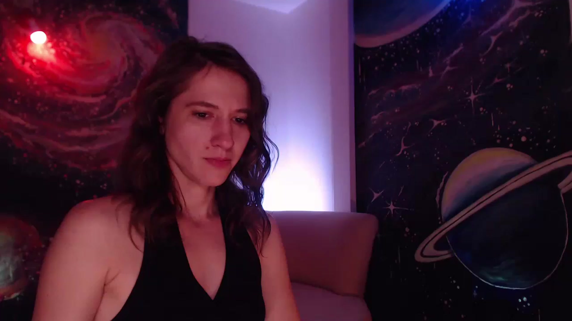 Gallery image thumbnail from IntruderRorry's myfreecams stream on, 11/20/2022, 14:04 image 14 of 20
