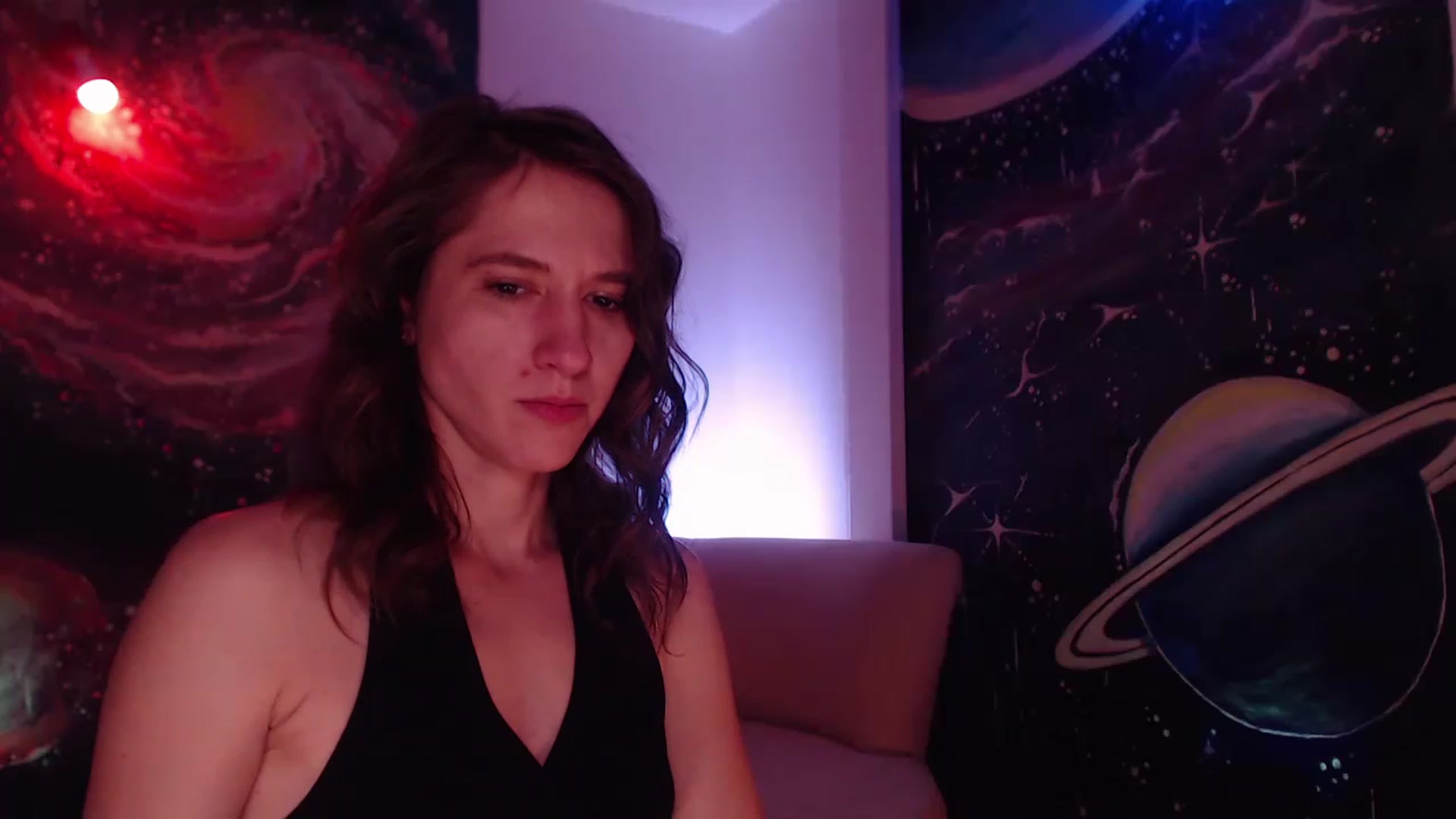 Gallery image thumbnail from IntruderRorry's myfreecams stream on, 11/20/2022, 14:04 image 15 of 20