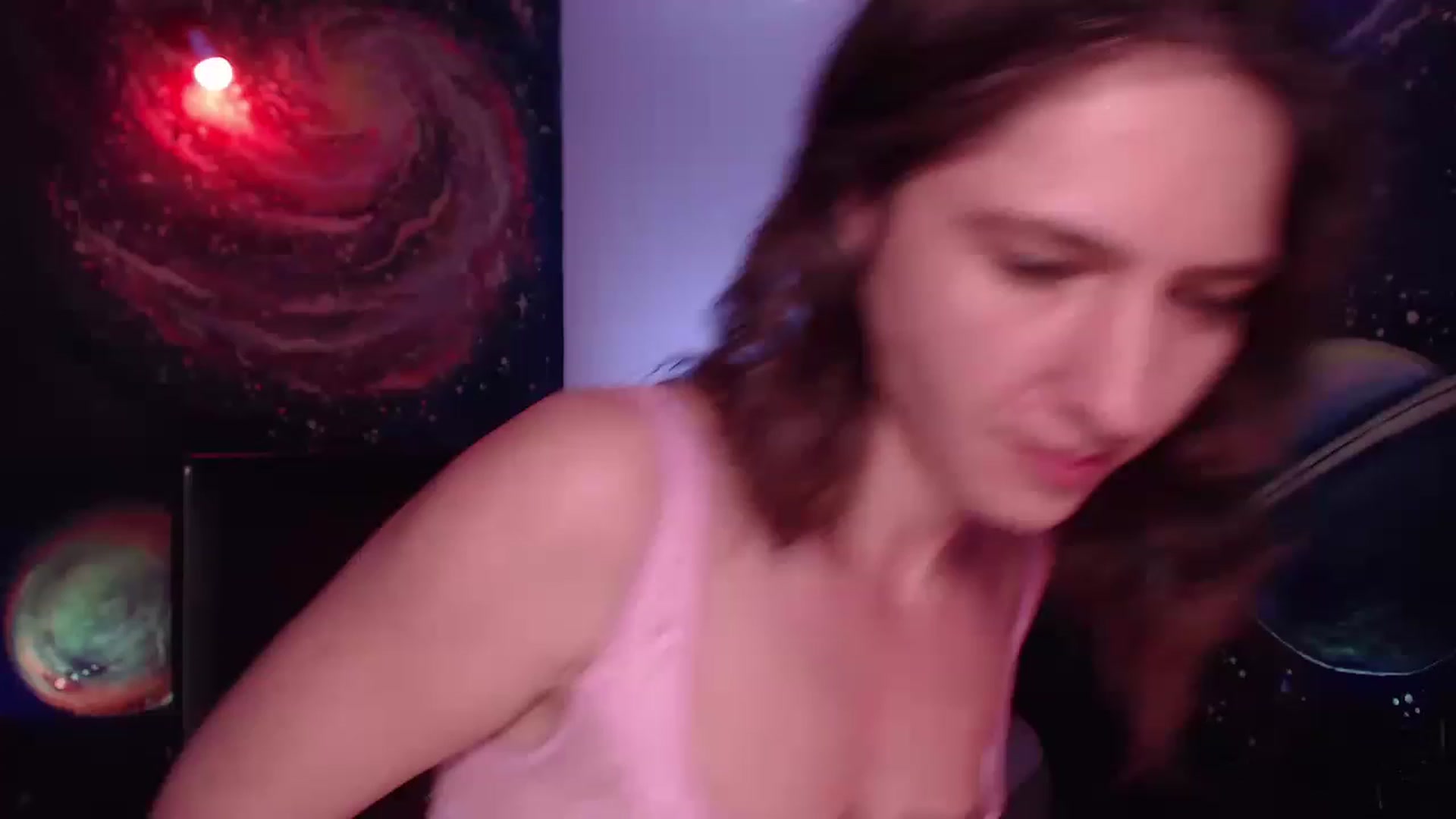 Gallery image thumbnail from IntruderRorry's myfreecams stream on, 11/21/2022, 11:53 image 9 of 20
