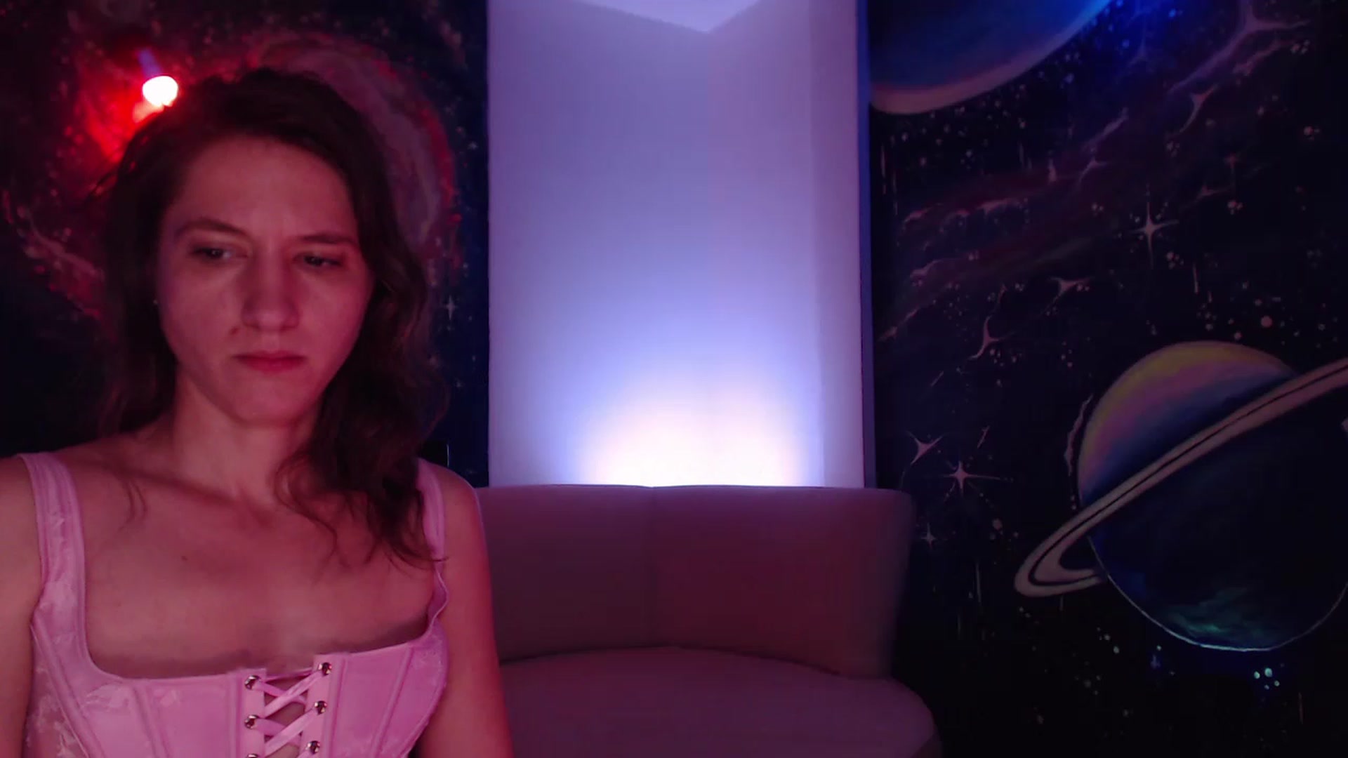 Gallery image thumbnail from IntruderRorry's myfreecams stream on, 11/21/2022, 14:01 image 18 of 20