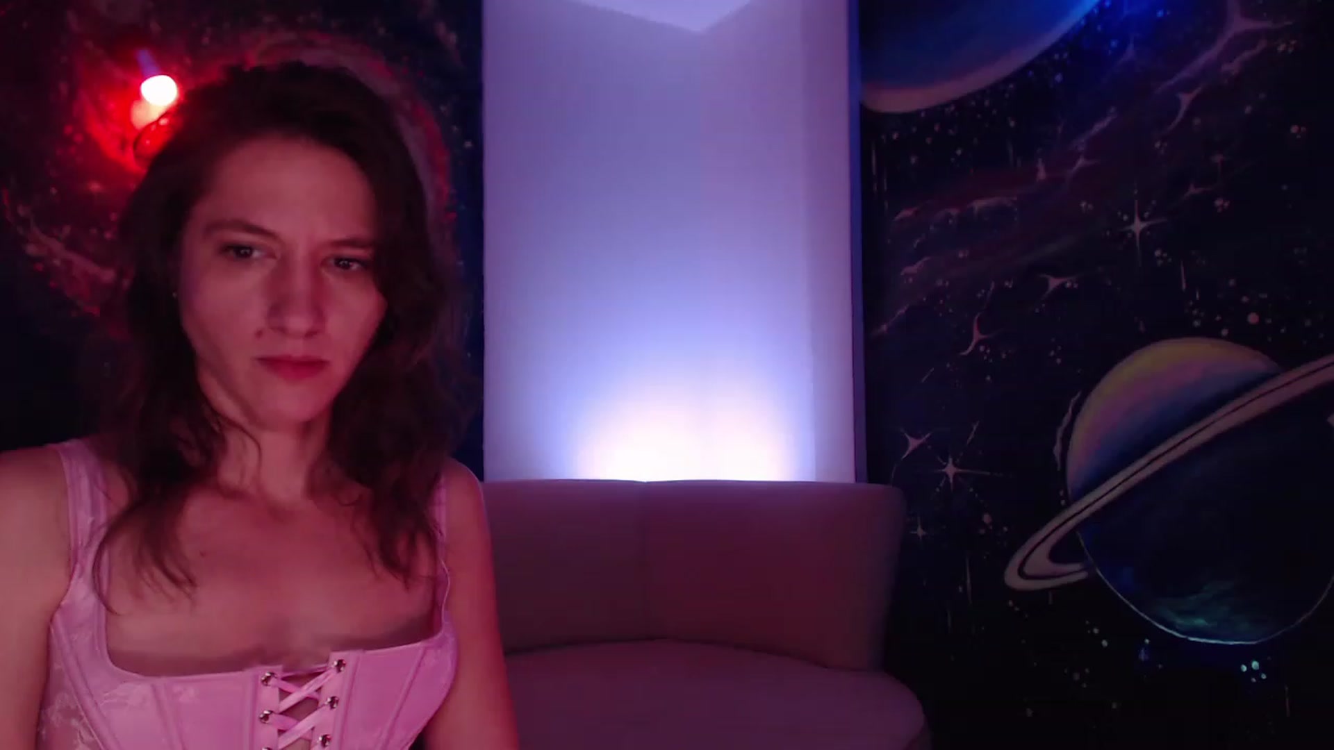 Gallery image thumbnail from IntruderRorry's myfreecams stream on, 11/21/2022, 14:01 image 13 of 20