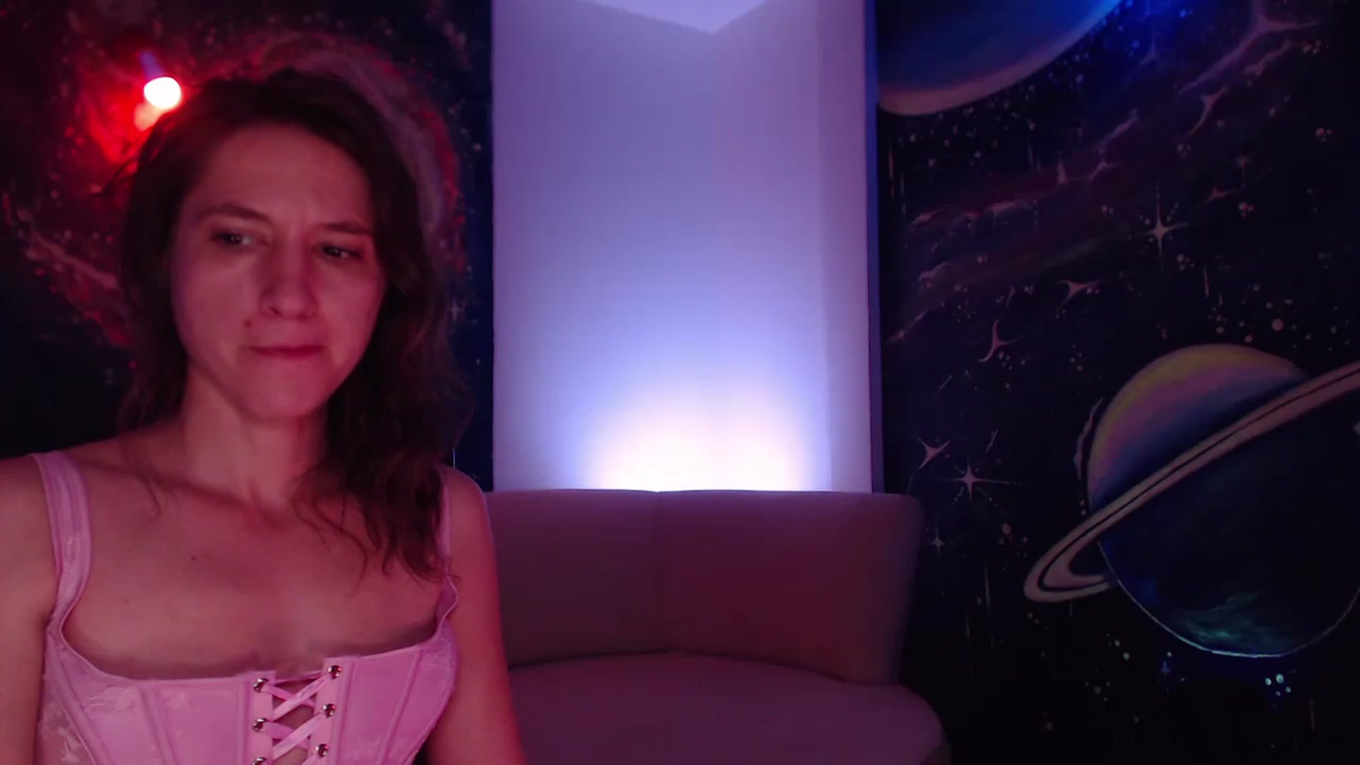 Gallery image thumbnail from IntruderRorry's myfreecams stream on, 11/21/2022, 14:01 image 14 of 20