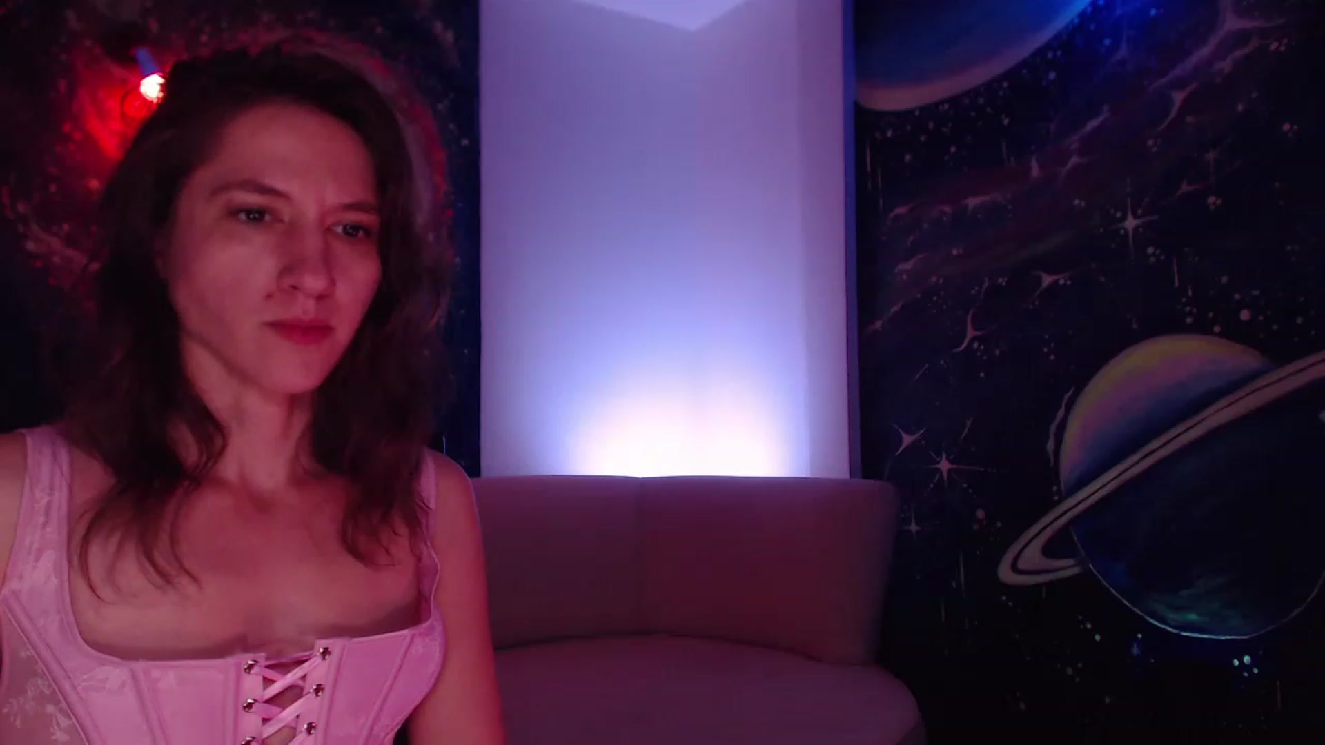 Gallery image thumbnail from IntruderRorry's myfreecams stream on, 11/21/2022, 14:01 image 10 of 20