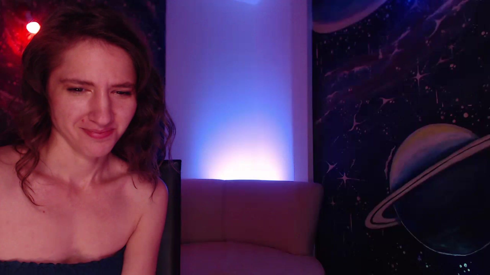 Gallery image thumbnail from IntruderRorry's myfreecams stream on, 11/24/2022, 08:33 image 7 of 20
