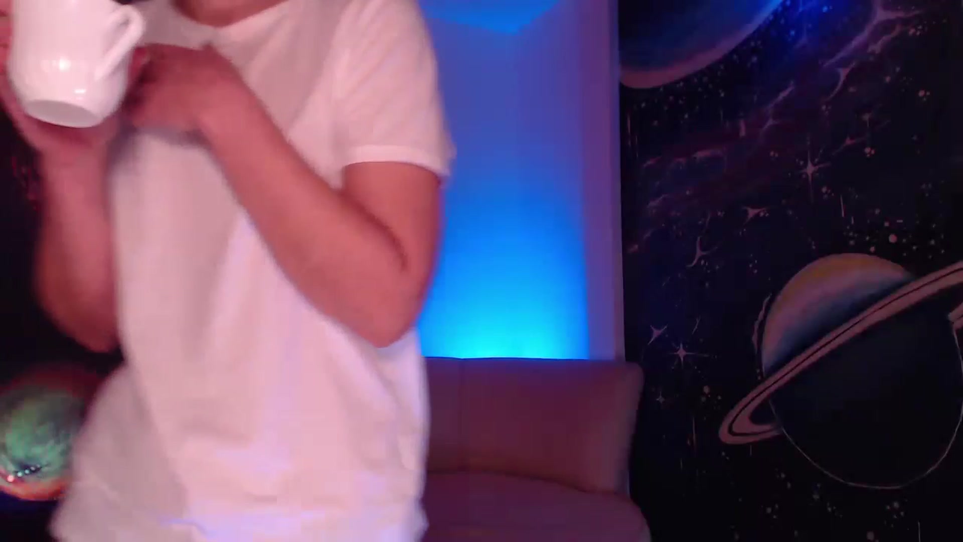Gallery image thumbnail from IntruderRorry's myfreecams stream on, 11/26/2022, 07:10 image 10 of 20