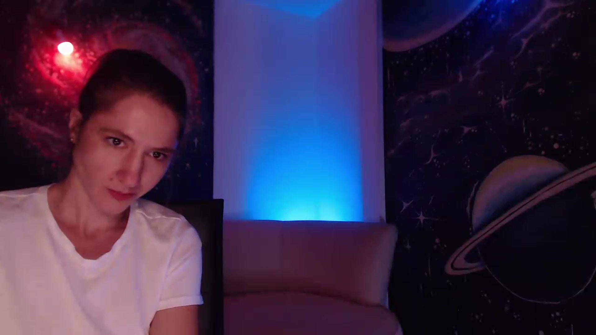 Gallery image thumbnail from IntruderRorry's myfreecams stream on, 11/26/2022, 08:33 image 13 of 20
