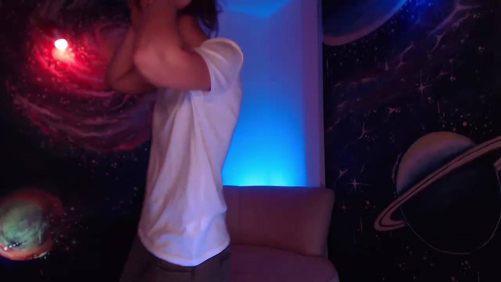 Gallery image thumbnail from IntruderRorry's myfreecams stream on, 11/26/2022, 08:33 image 3 of 20
