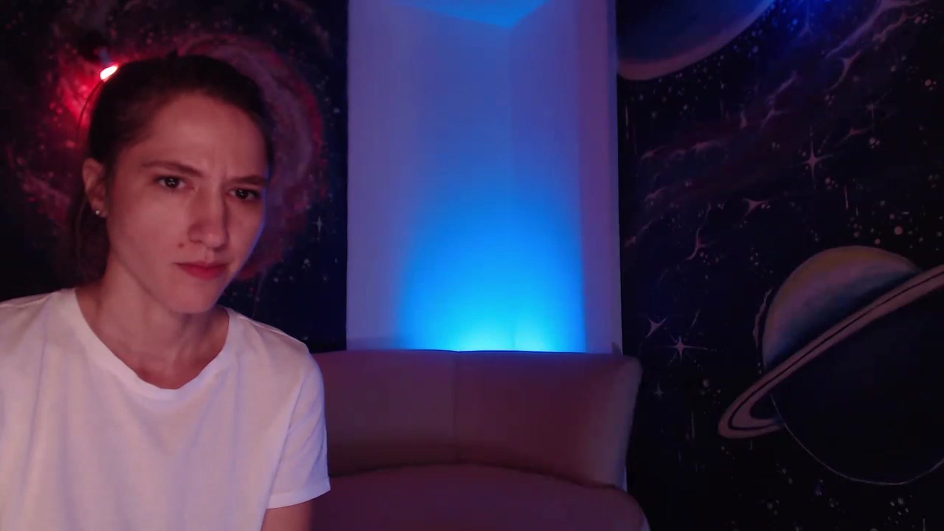 Gallery image thumbnail from IntruderRorry's myfreecams stream on, 11/26/2022, 09:32 image 13 of 20