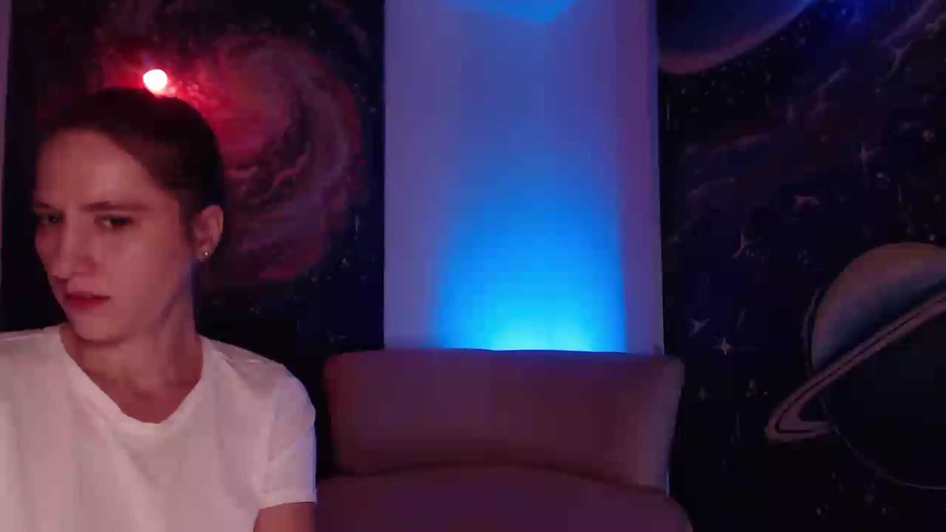 Gallery image thumbnail from IntruderRorry's myfreecams stream on, 11/26/2022, 12:35 image 3 of 20