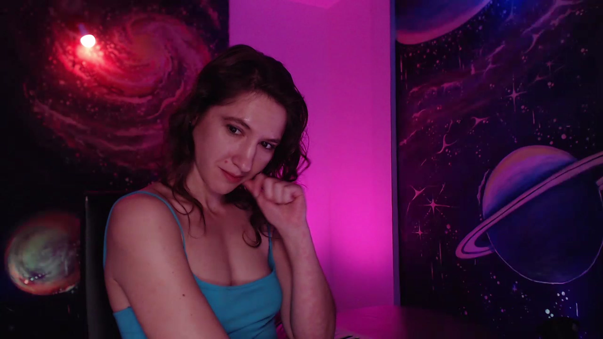 Gallery image thumbnail from IntruderRorry's myfreecams stream on, 12/09/2022, 10:50 image 18 of 20